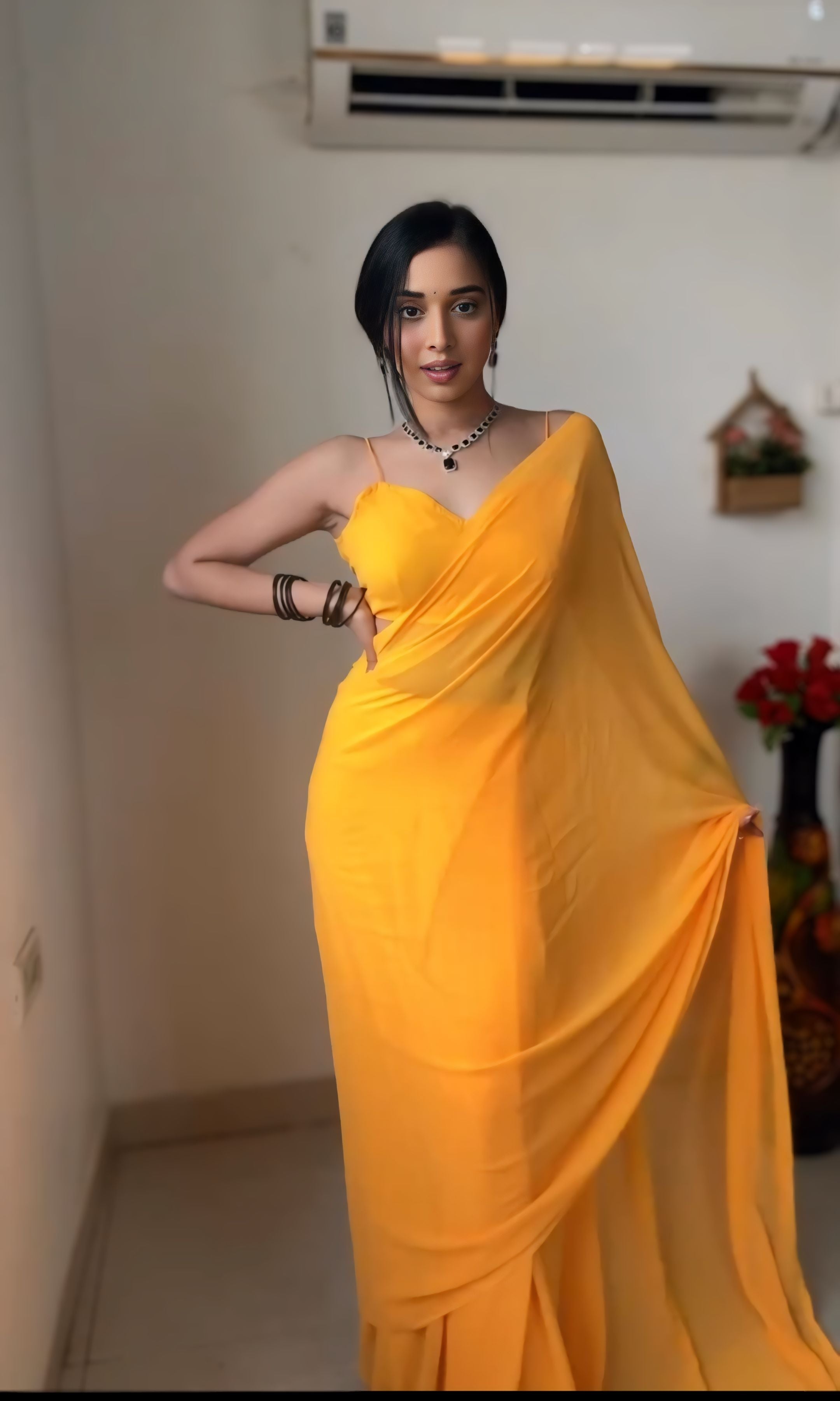 1-Minute Ready To Wear Plain Yellow saree With Unstitched Blouse.