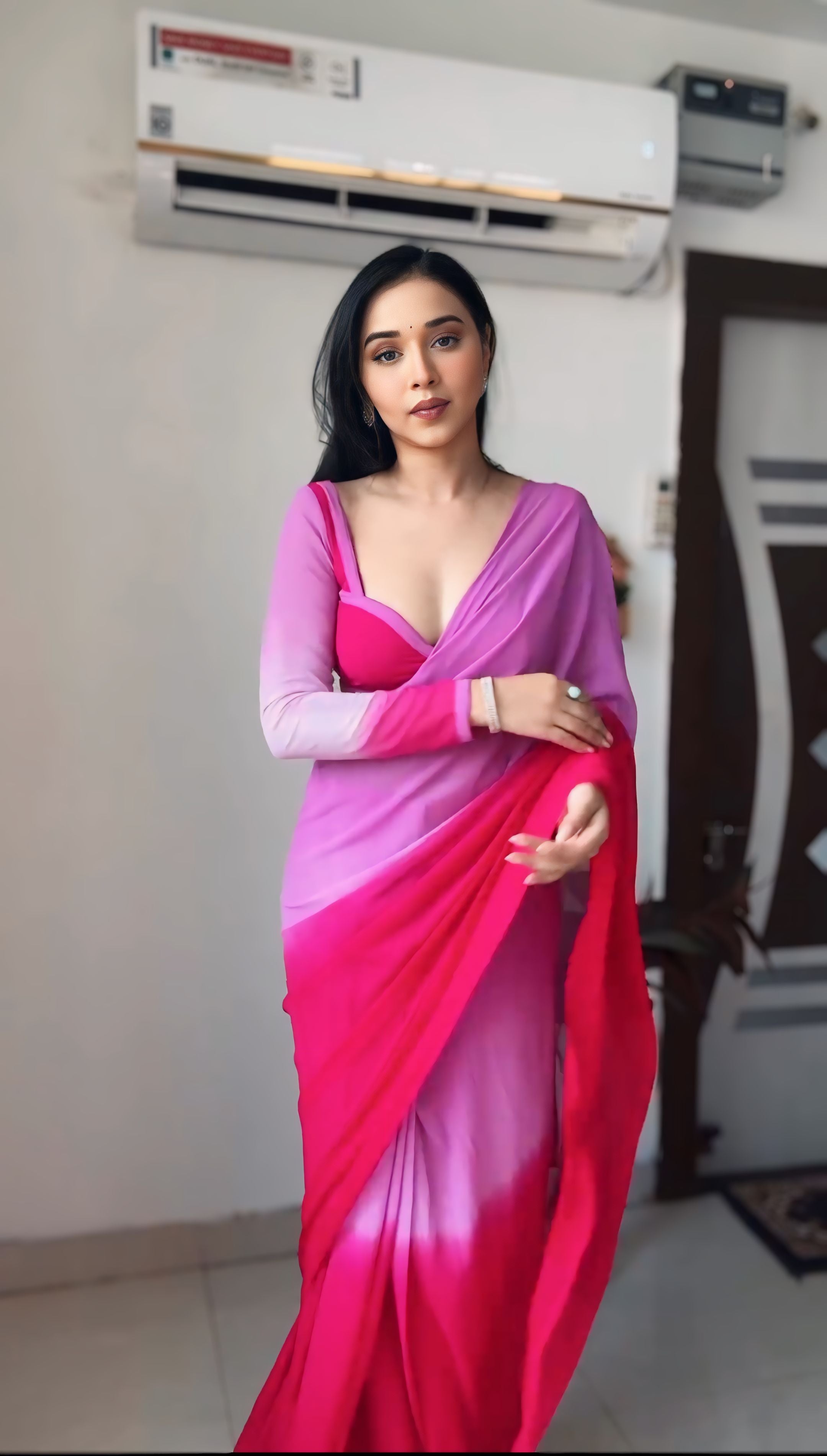 1-Minute Ready To Wear Lavender and Pink Georgette Saree With Unstitched Blouse.