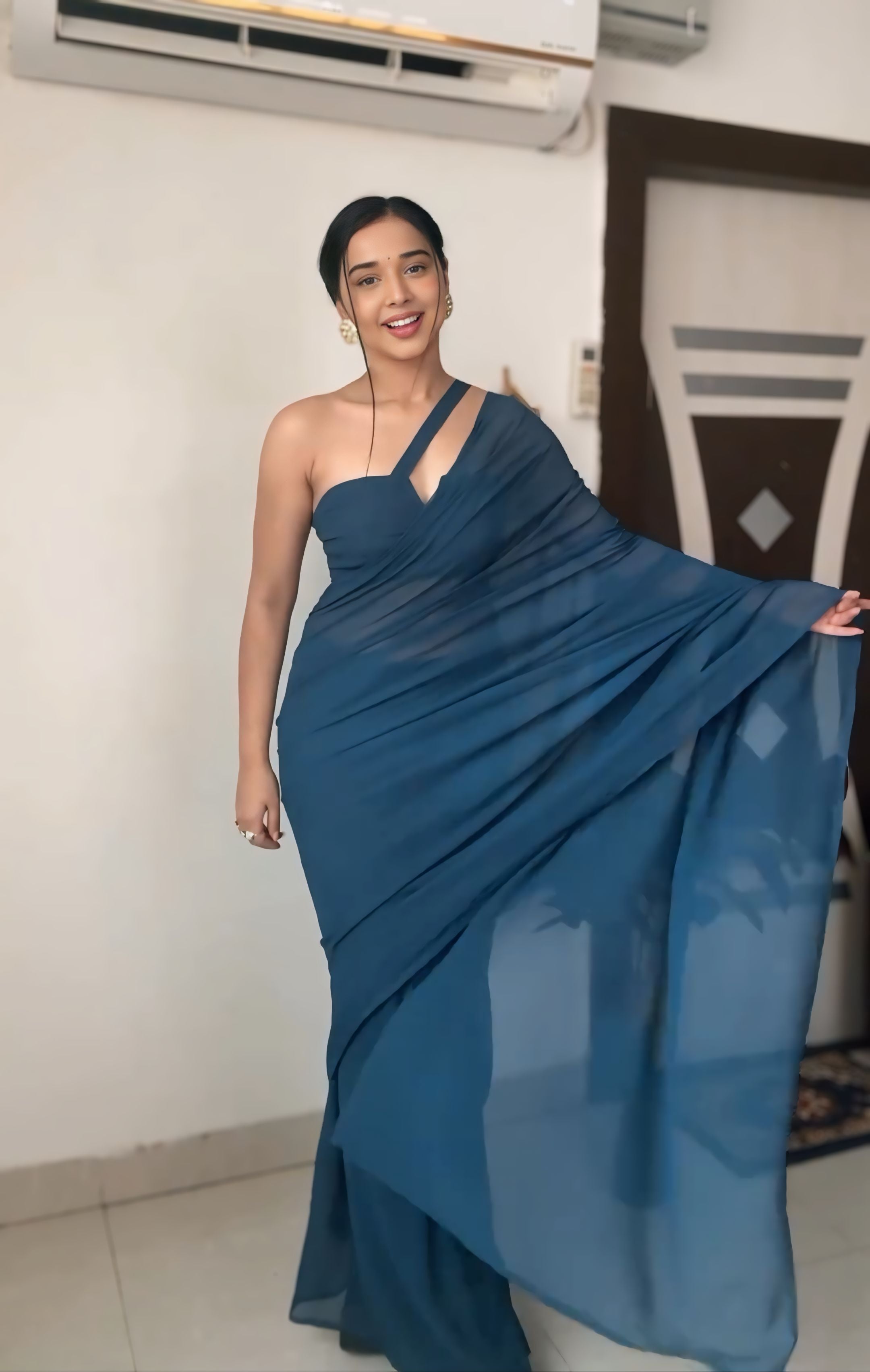 1-Minute Ready To Wear Plain Navy Blue Saree With Unstitched Blouse.