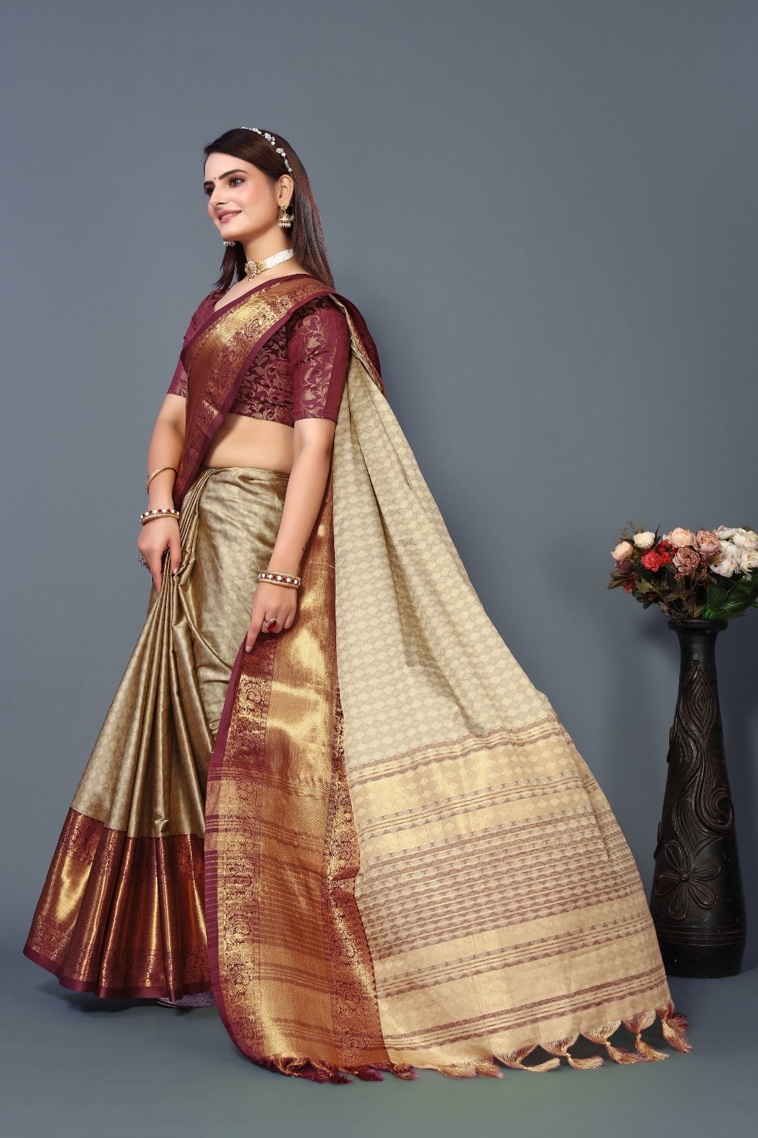 Chiku Brown Copper Design Aura Kanjivaram Silk Saree