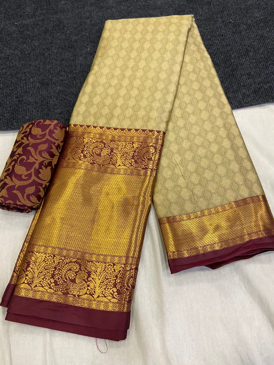 Chiku Brown Copper Design Aura Kanjivaram Silk Saree