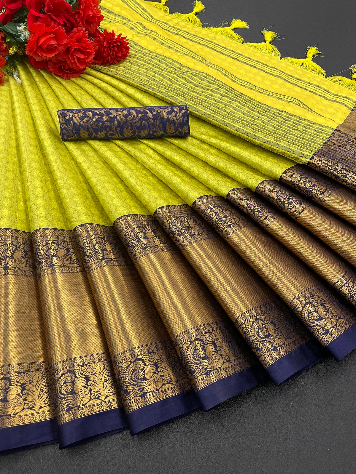 Lemon Blue Copper Design Aura Kanjivaram Silk Saree