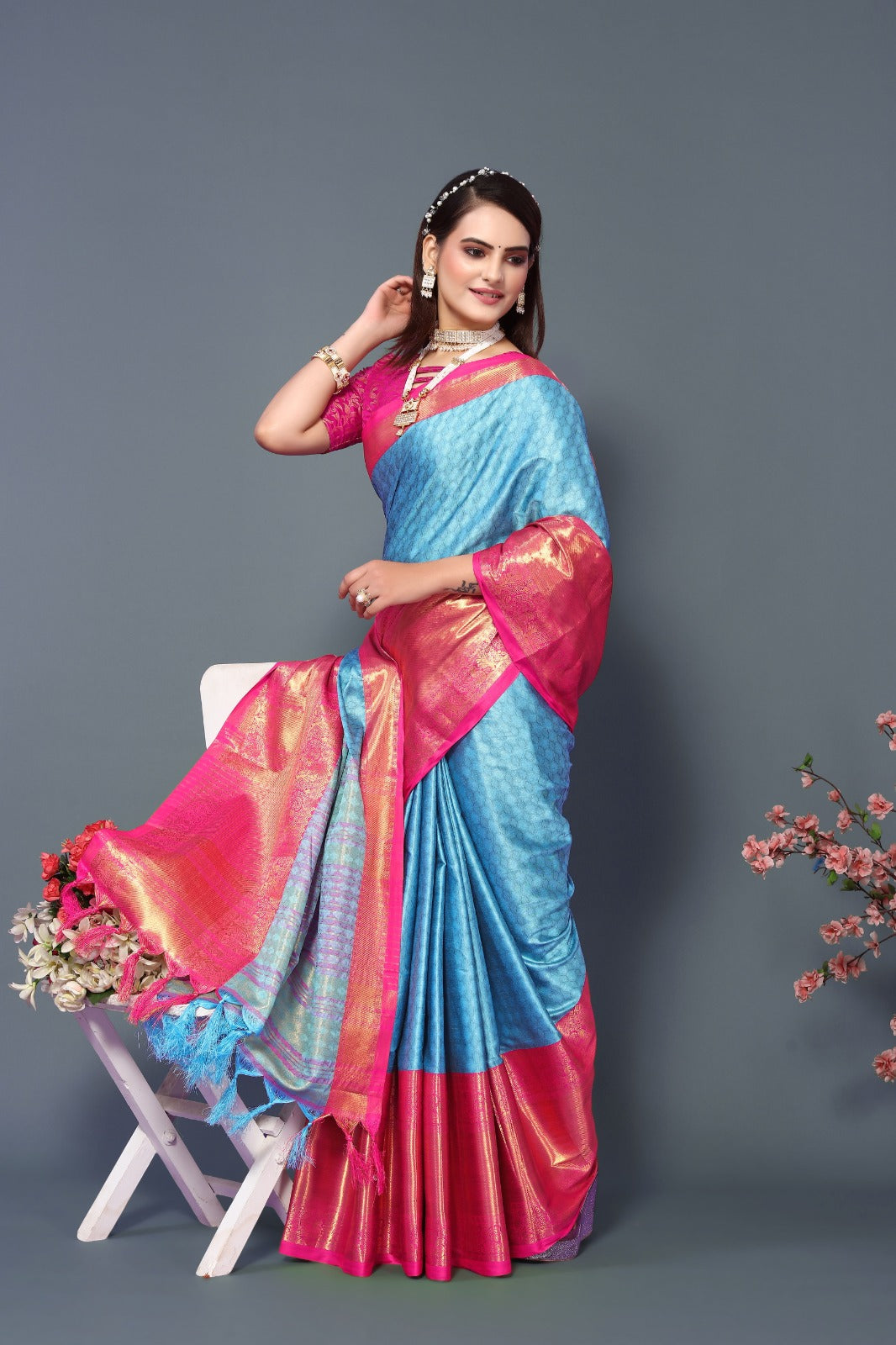 Sky Pink Copper Design Aura Kanjivaram Silk Saree