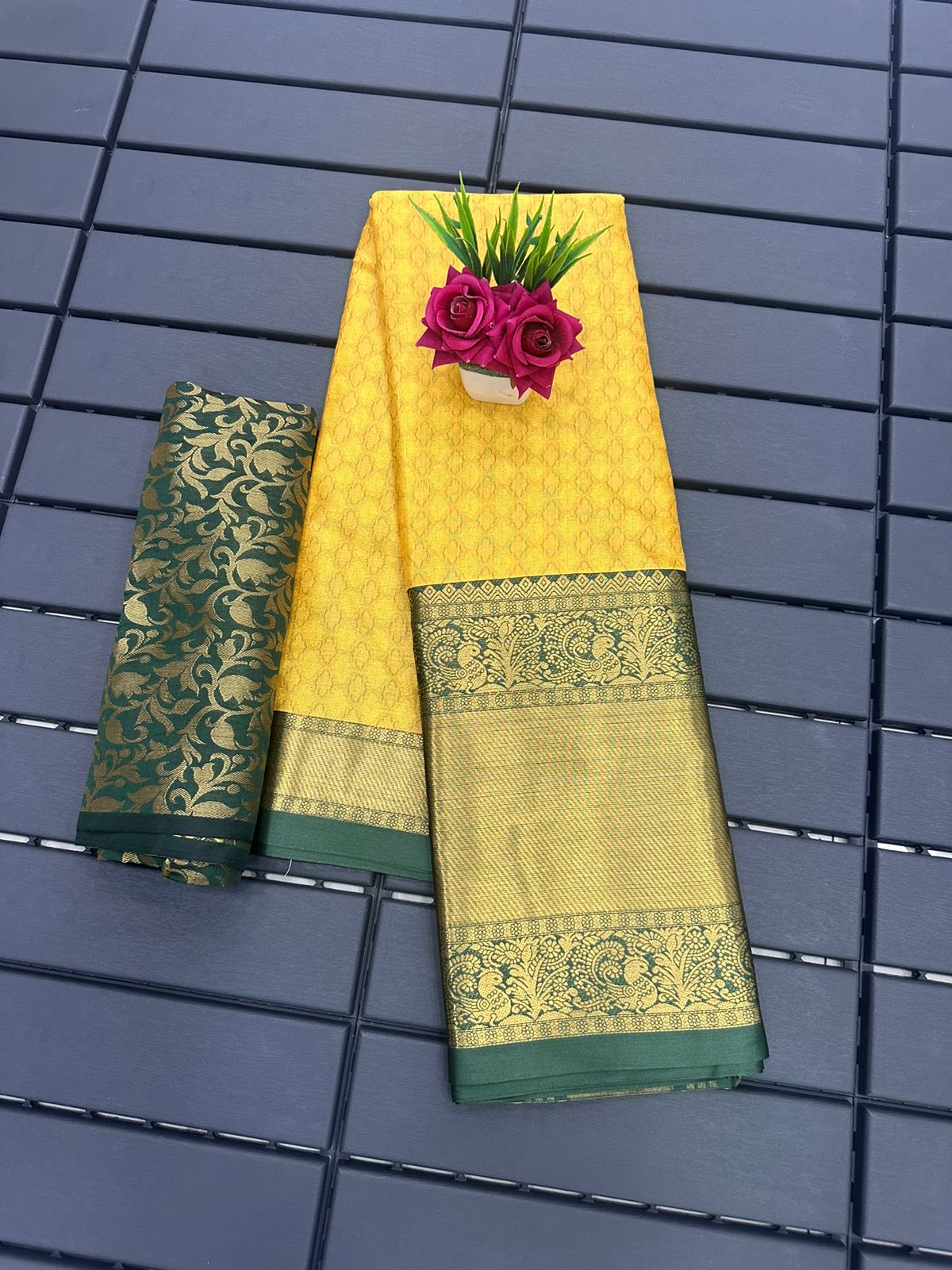 Lemon Green Copper Design Aura Kanjivaram Silk Saree