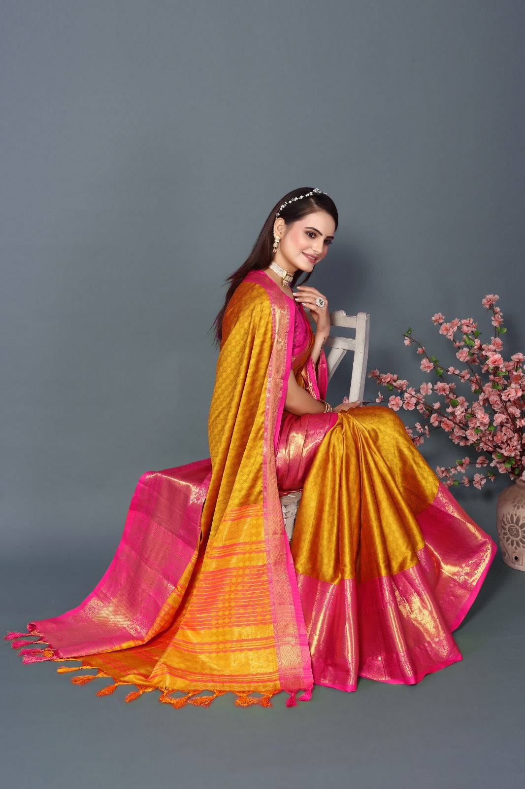 Yellow Pink Copper Design Aura Kanjivaram Silk Saree