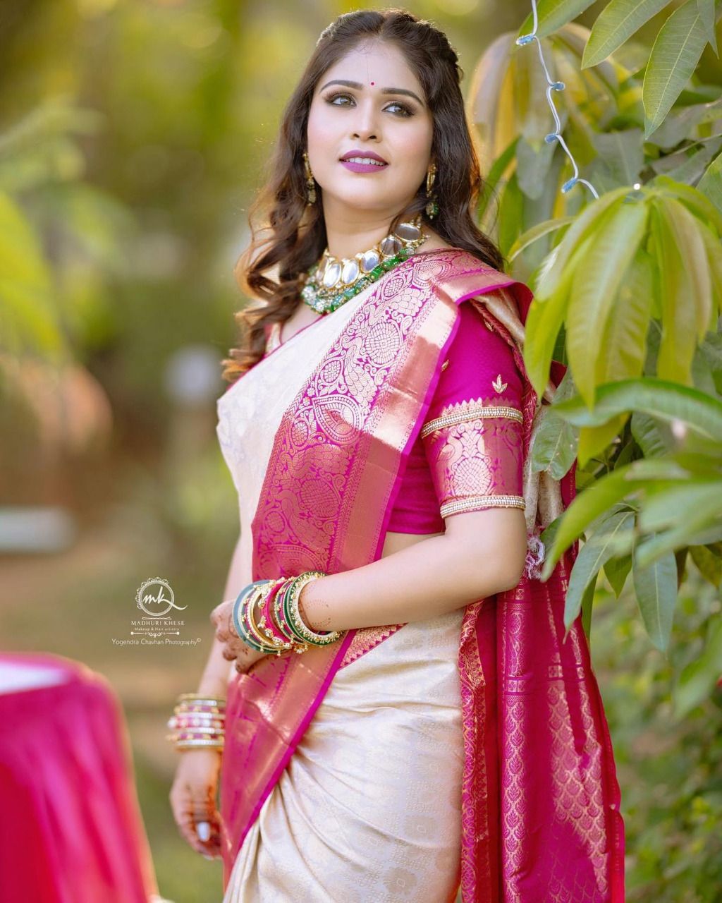 Off-white & Pink Golden Boarder Akshya Pure Silk Saree