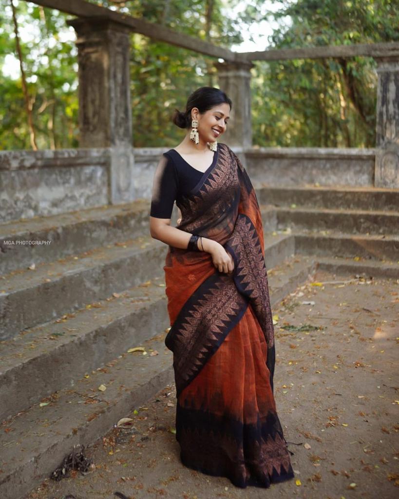 Black & Dark Saffron Golden Boarder  Banushree Pure Silk Saree