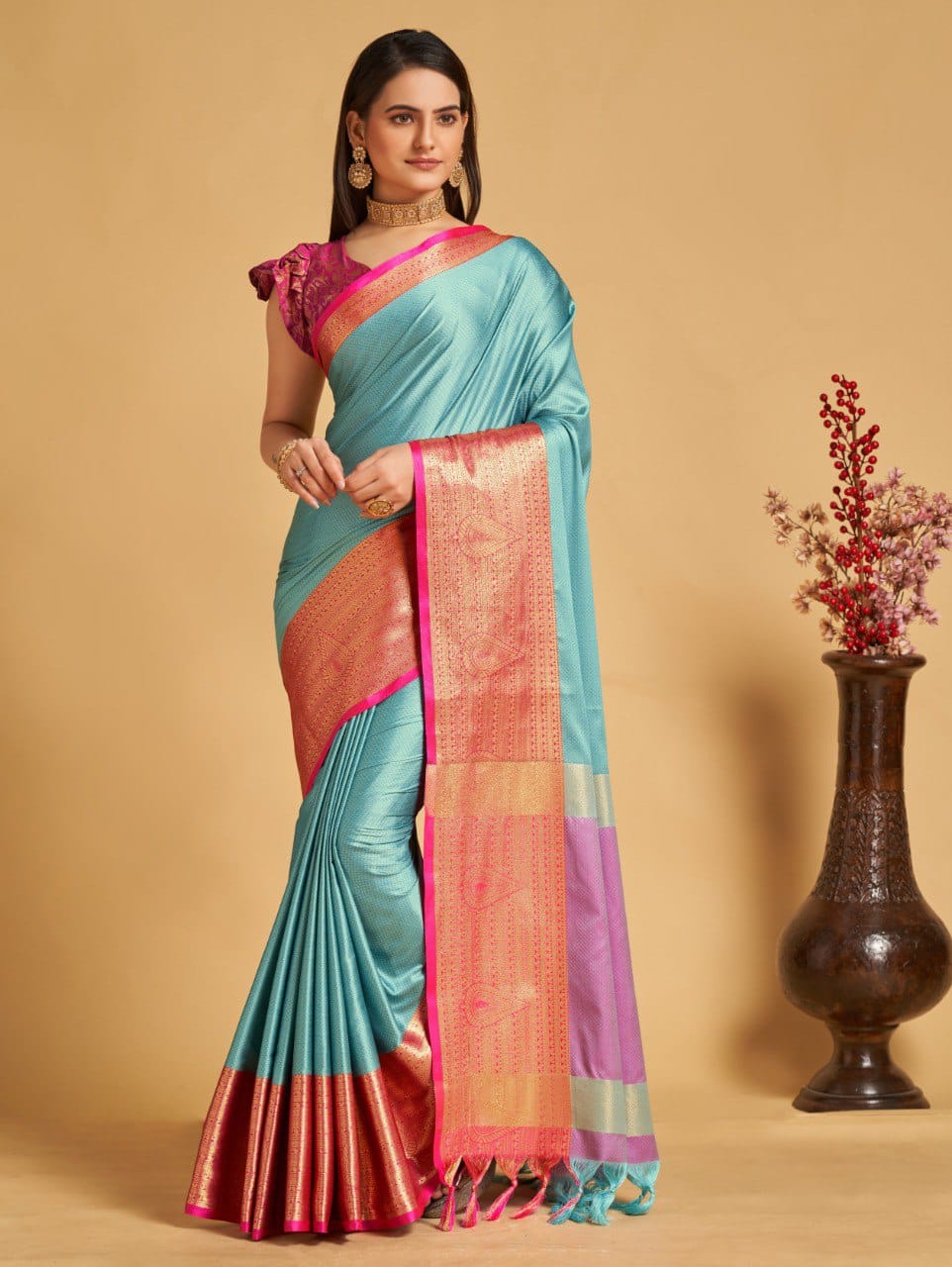 Sky Pink Golden Design Aanushi Kanjivaram Silk Saree