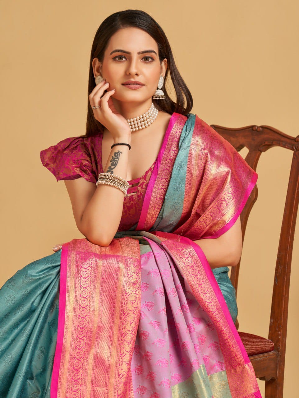 Sky Pink Golden Design Aarohi Kanjivaram Silk Saree