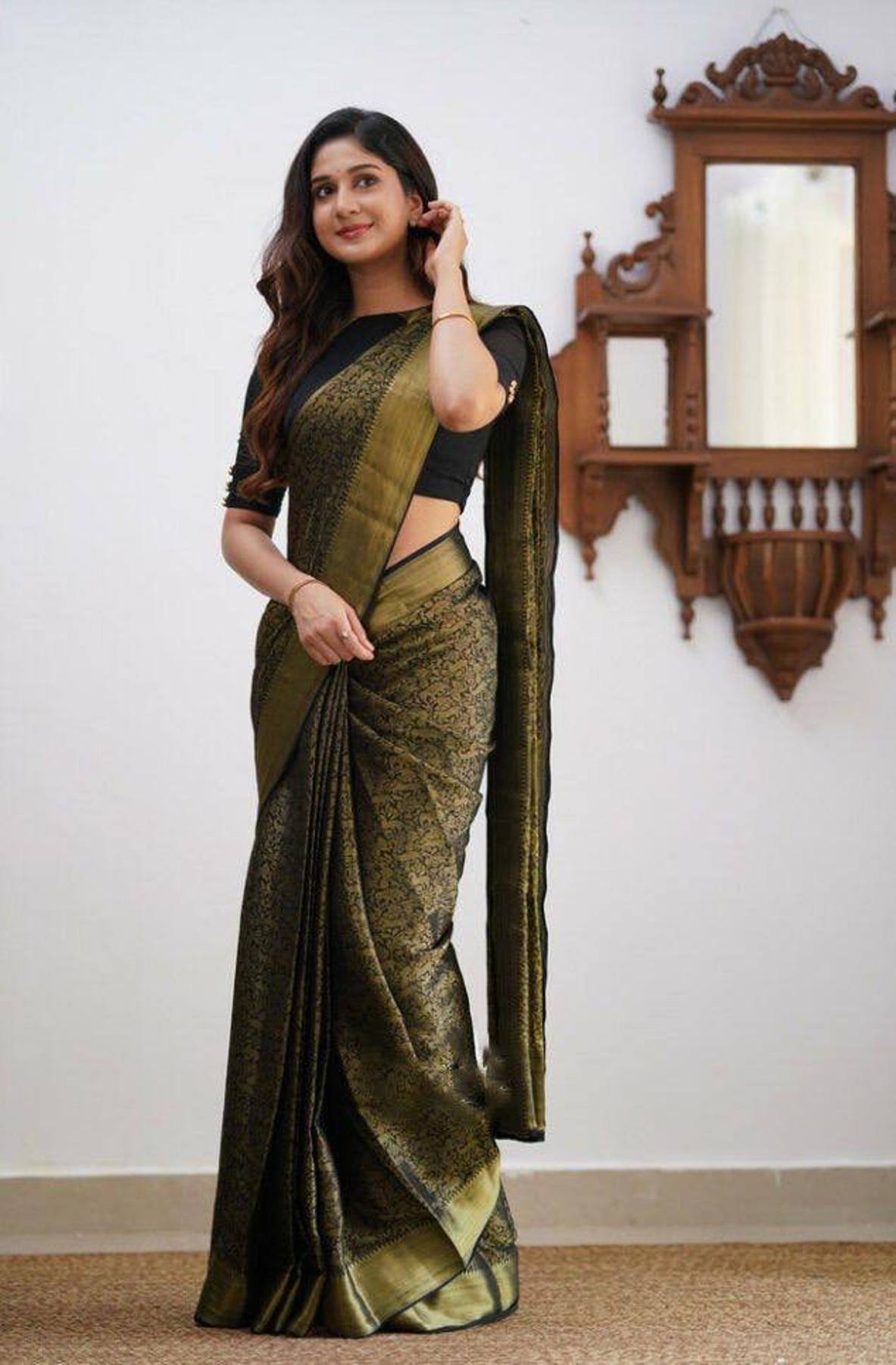 Black Yellow Boarder Aayana Pure Silk Saree