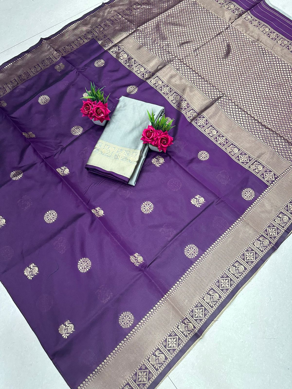 Purple Golden Boarder Bhavna Banarasi Silk Saree