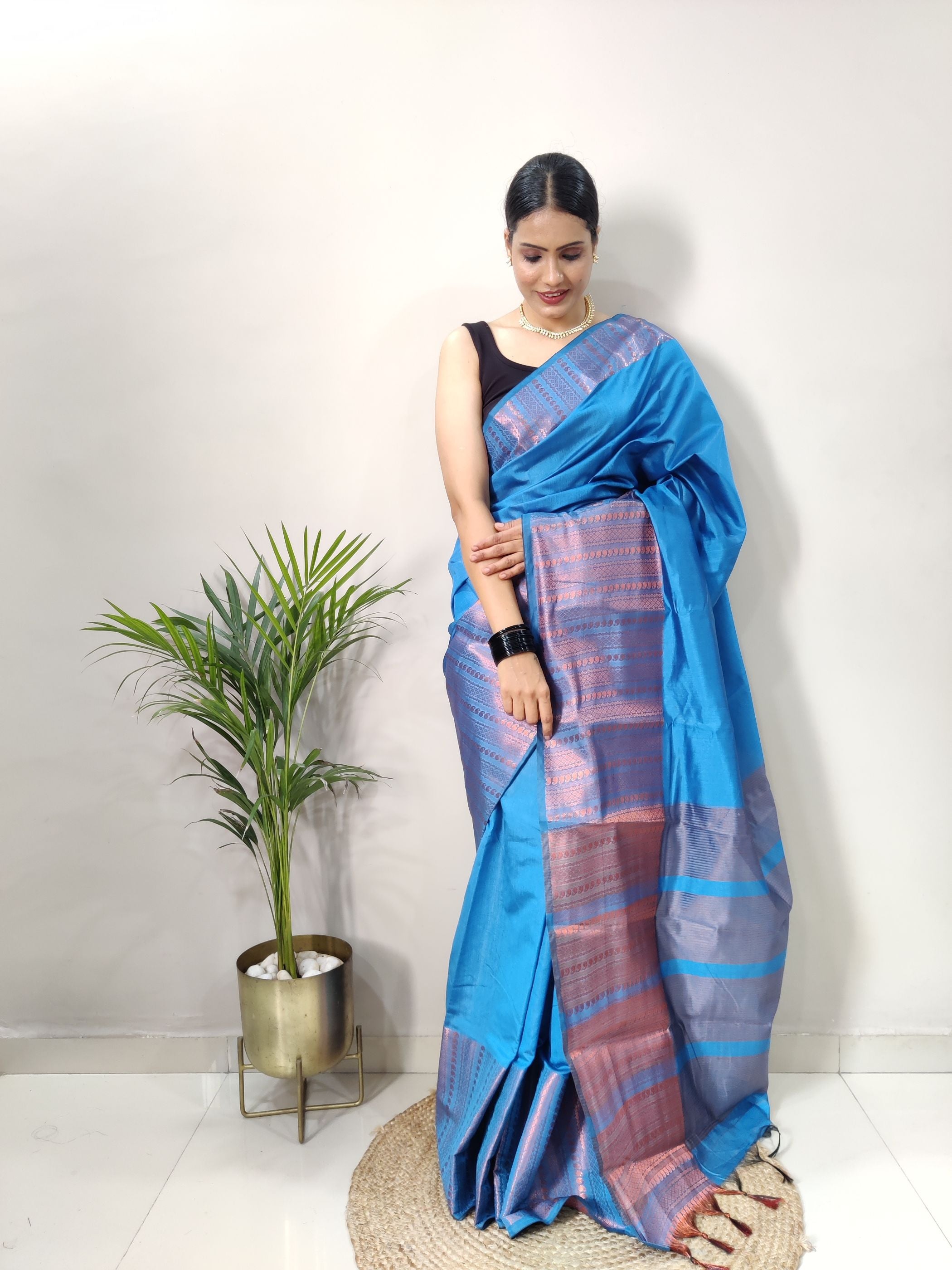 Blue Copper Design Mango Kanjivaram Silk Saree