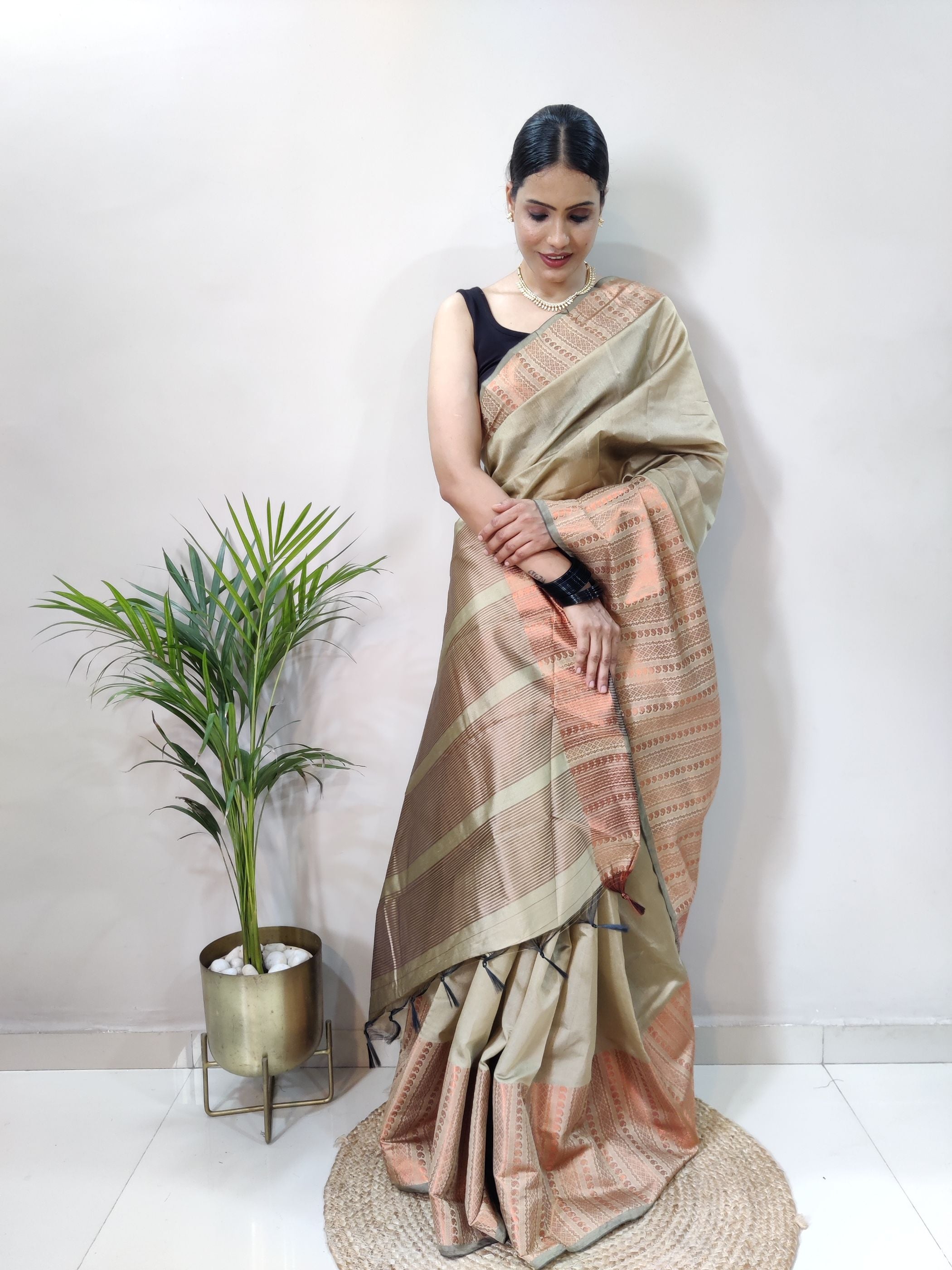 Chiku Copper Design Mango Kanjivaram Silk Saree