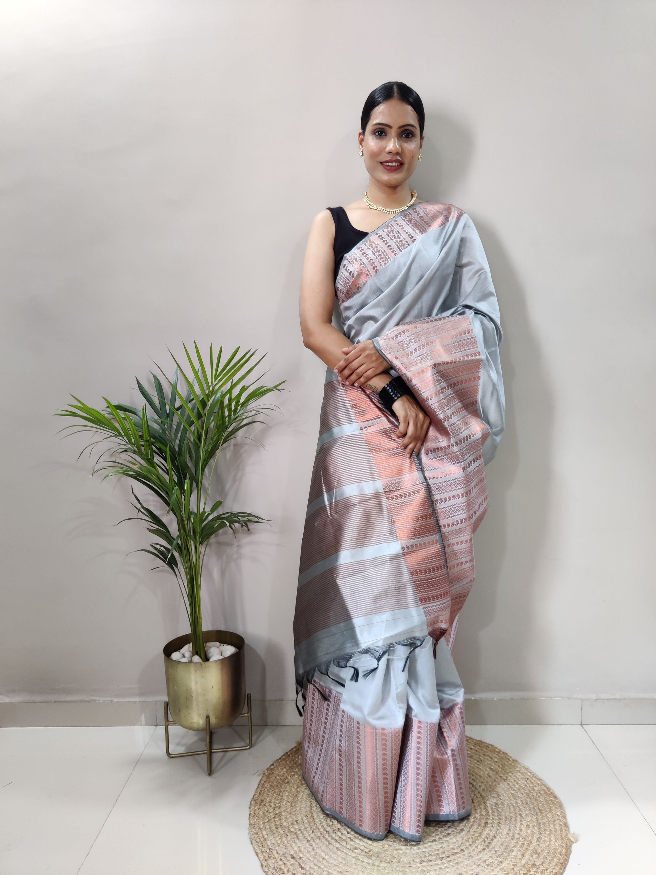 Grey Copper Design Mango Kanjivaram Silk Saree