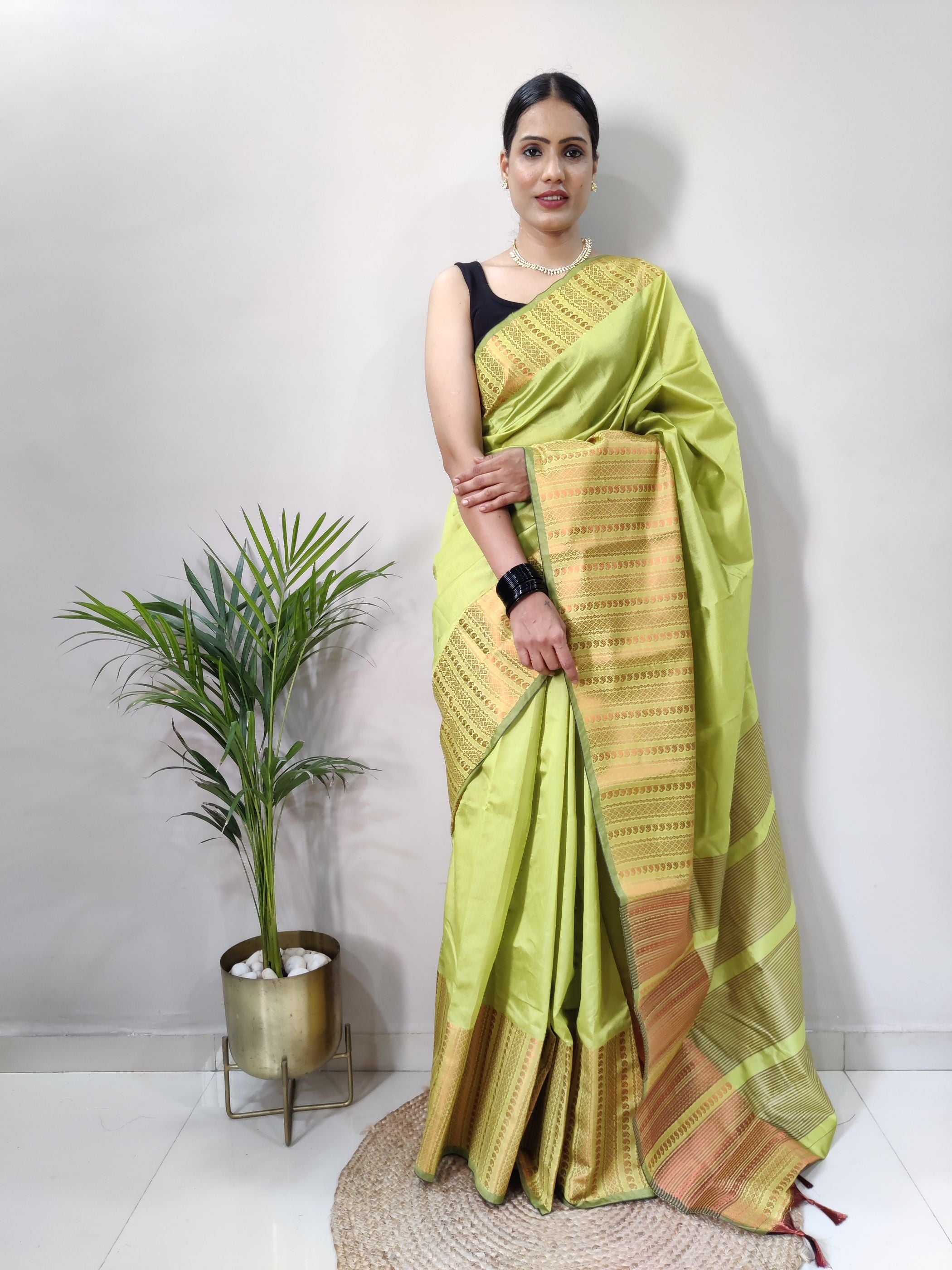 Perrot Copper Design Mango Kanjivaram Silk Saree