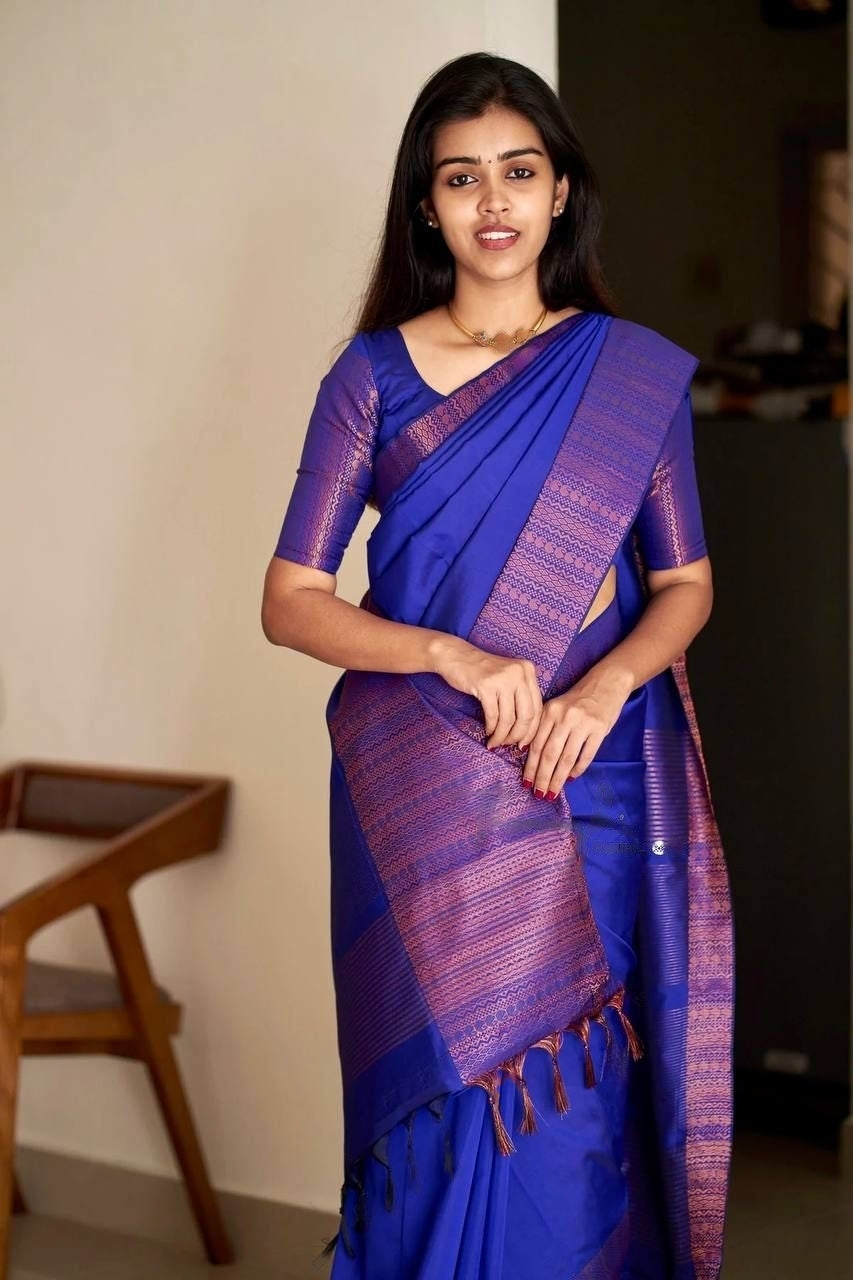 Royal Blue Copper Design Mango Kanjivaram Silk Saree