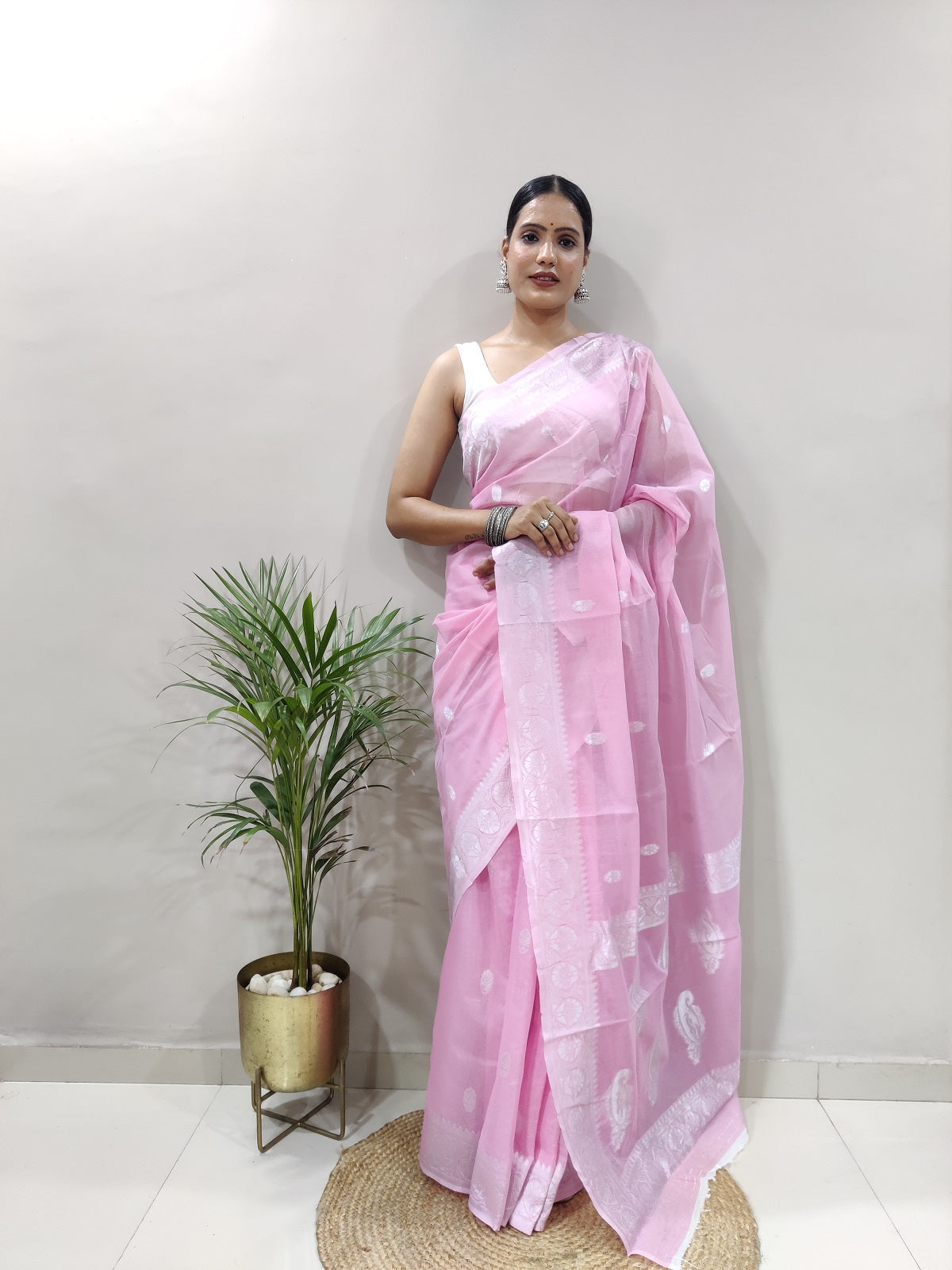 Baby Pink and White Design Spun Cotton Saree