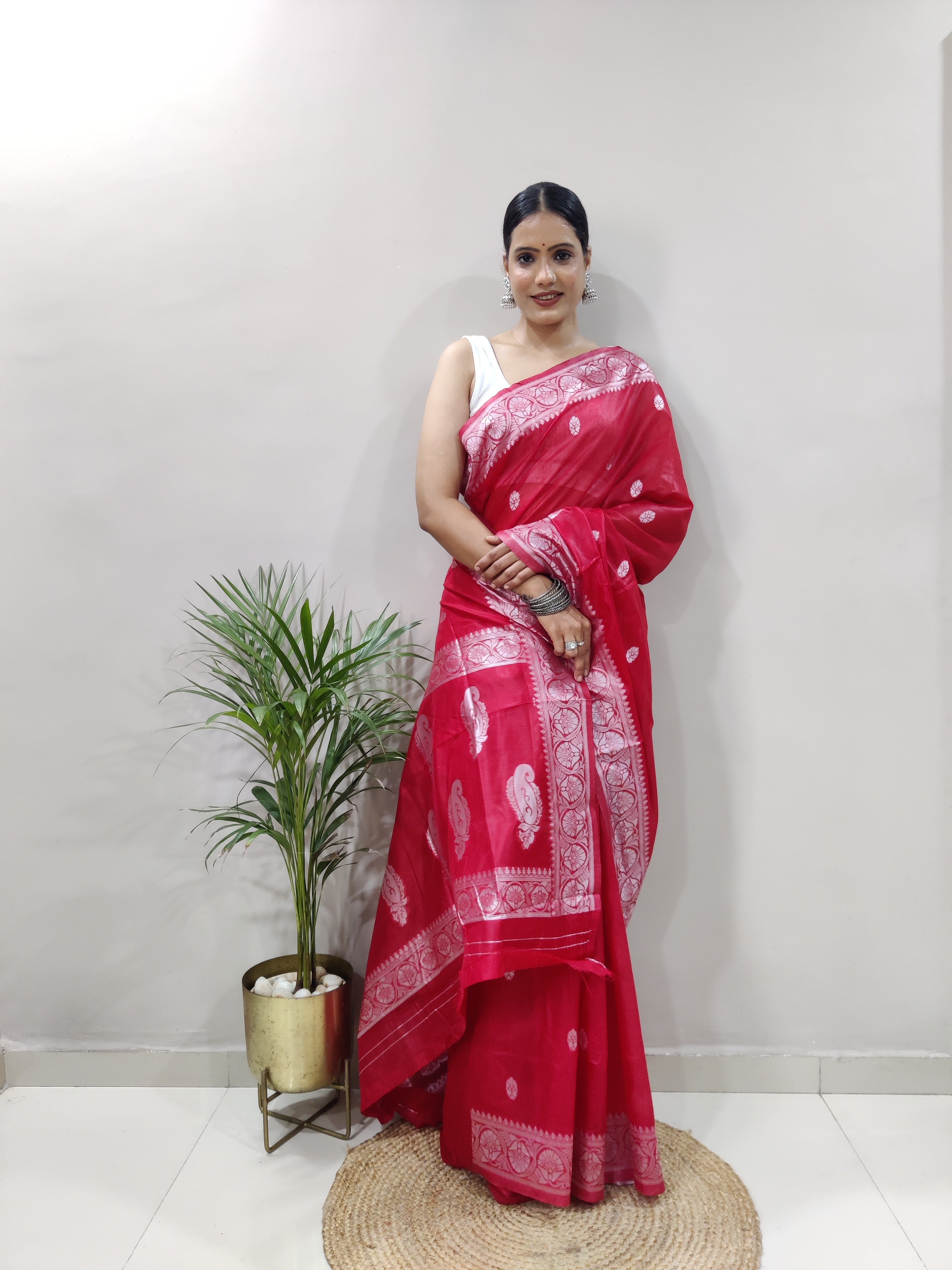 Red and Silver Design Spun Cotton Saree