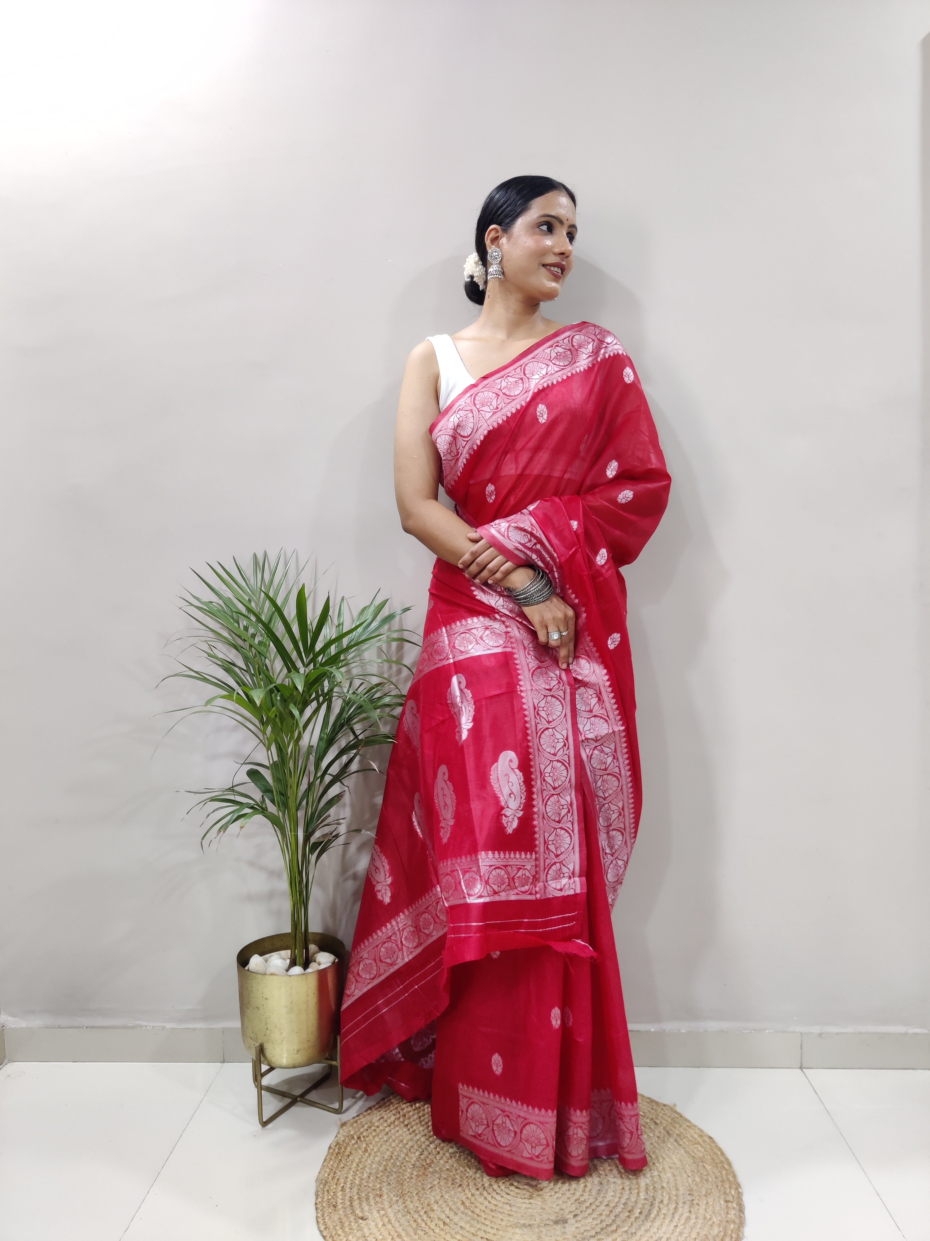 Red and Silver Design Spun Cotton Saree