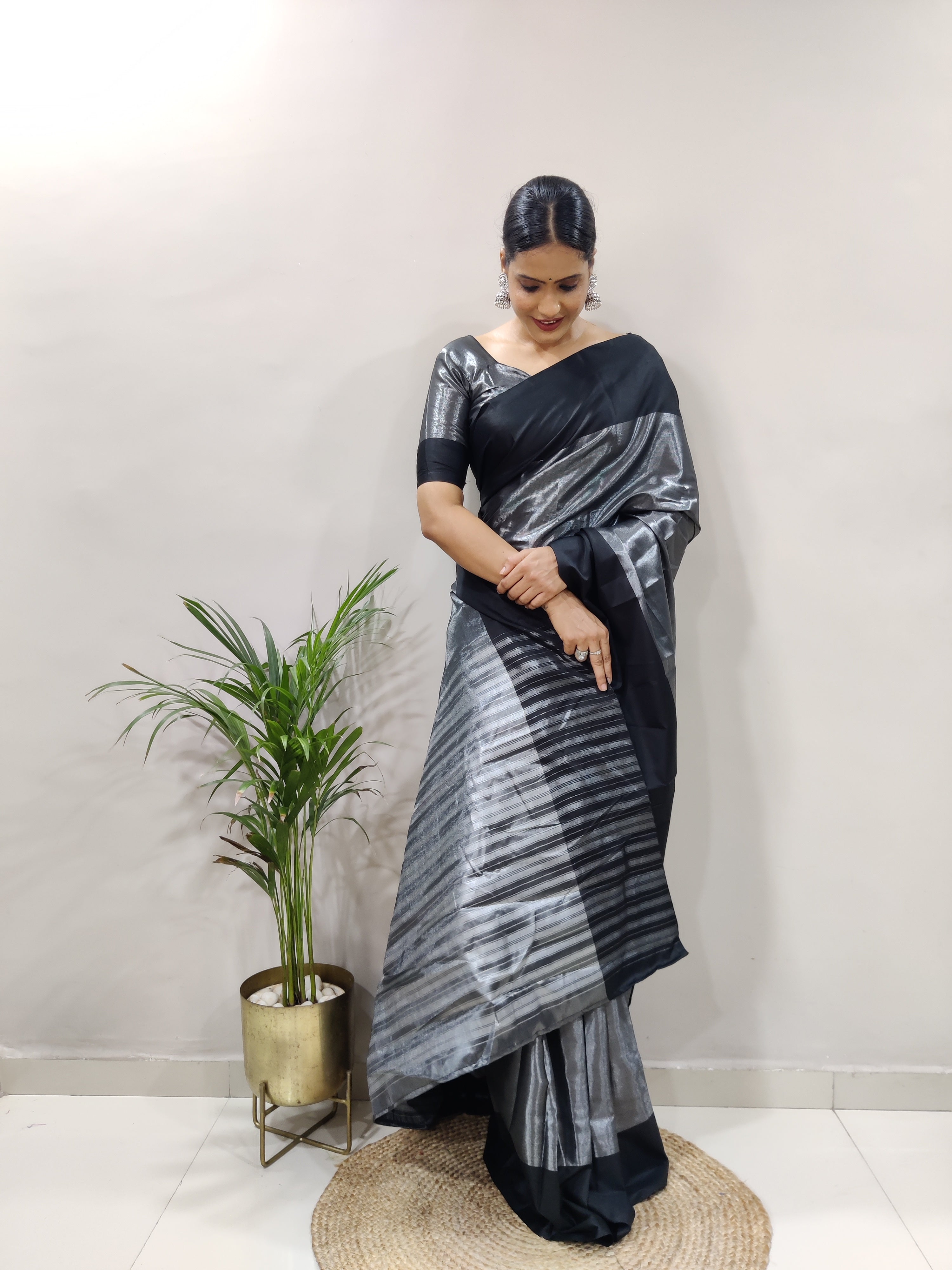 Black Silver Shade pallu Design Divya Pure Silk Saree