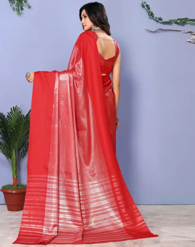 Red Silver Shade pallu Design Divya Pure Silk Saree