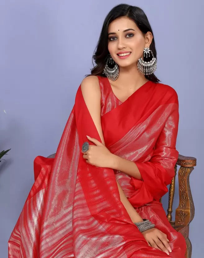 Red Silver Shade pallu Design Divya Pure Silk Saree