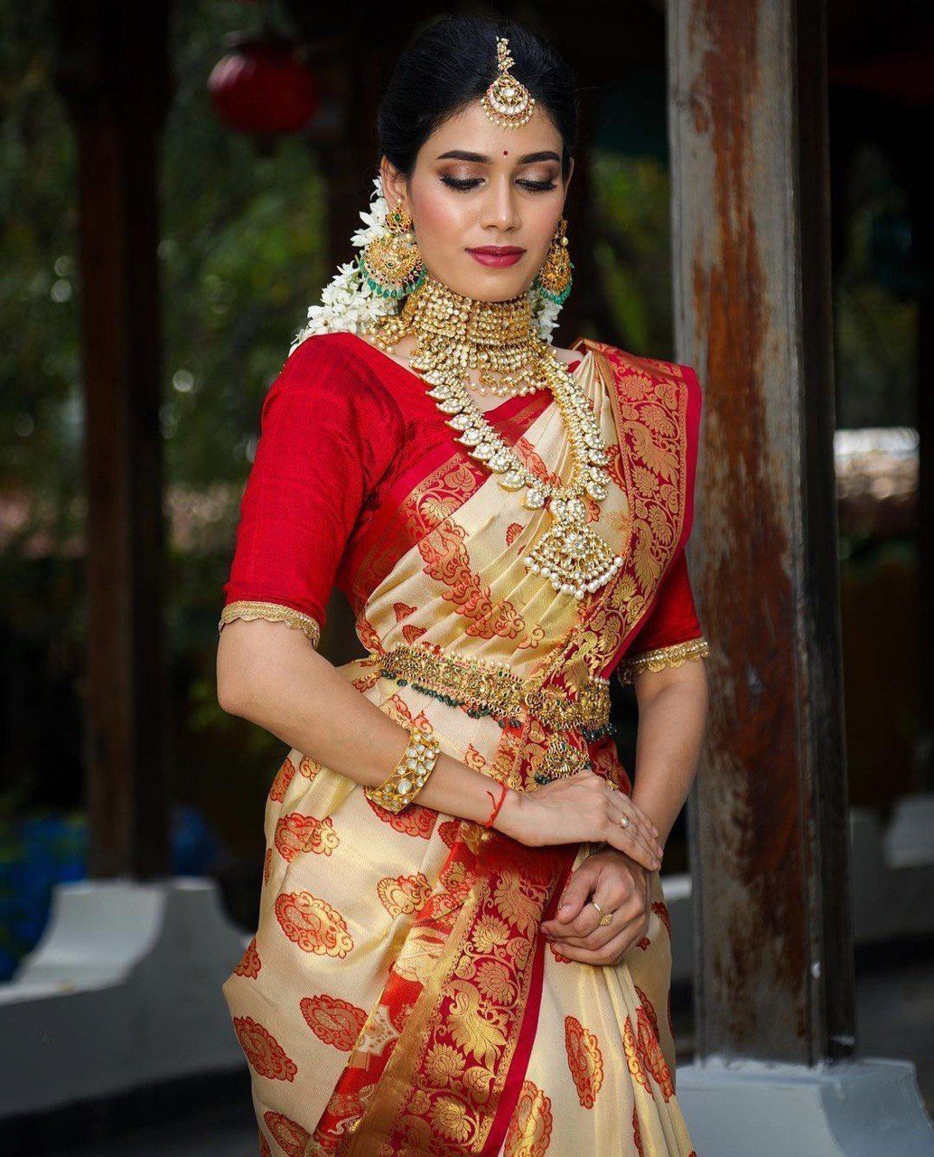 Red & Off-white Cream Dulhan Dola Silk Saree