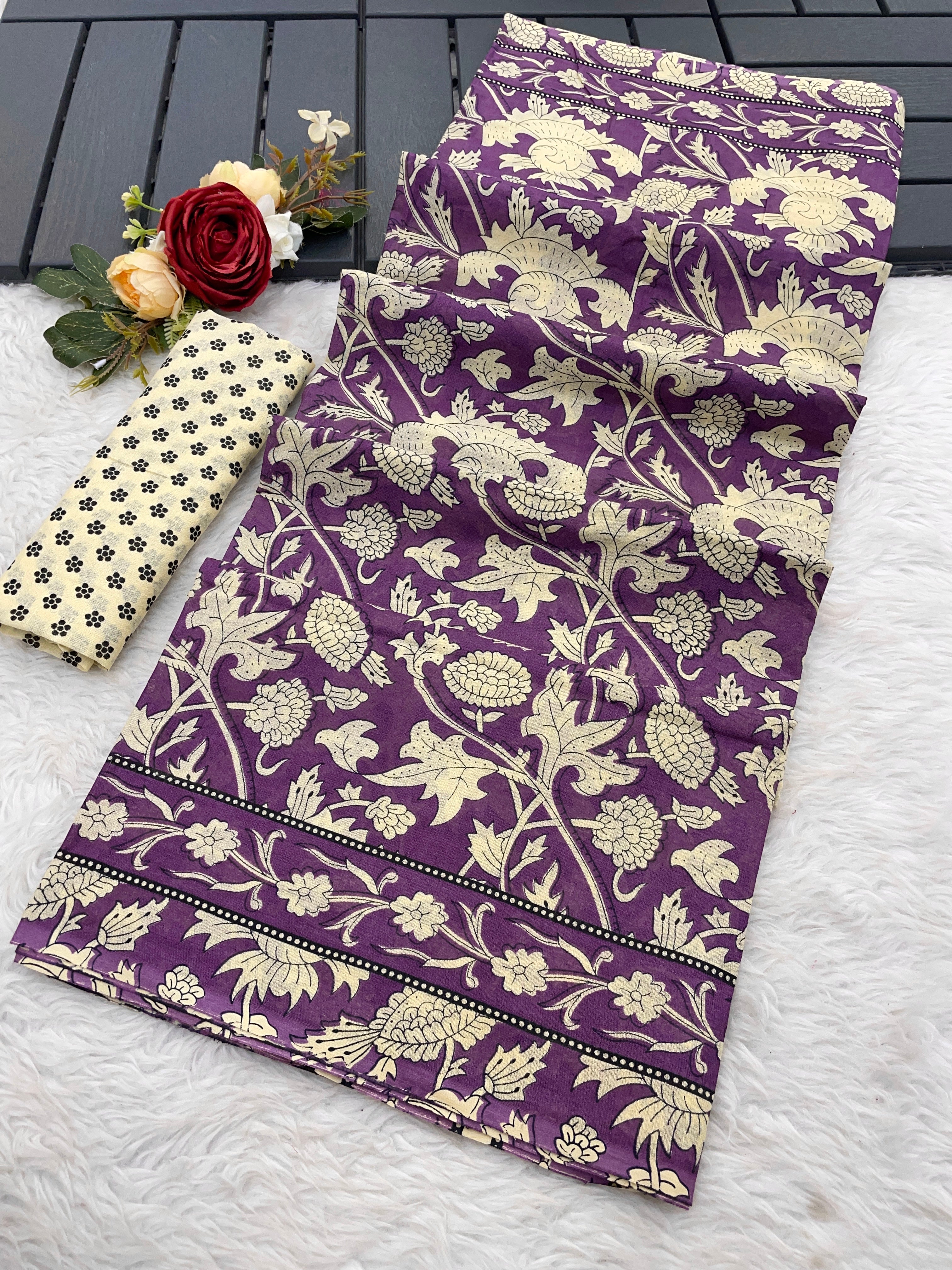 Ready To Wear Floral Printed 100% Soft Pure Cotton Saree With Unstitched Blouse.