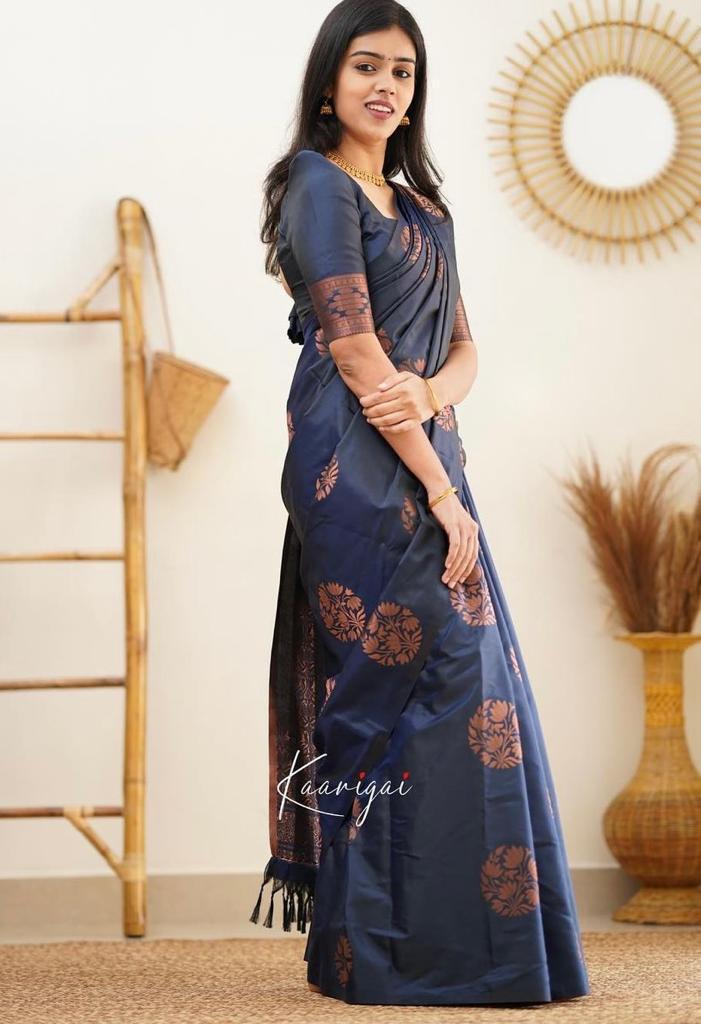 Navy Blue Copper Design Boarder Fuddy Kanjivaram Silk Saree