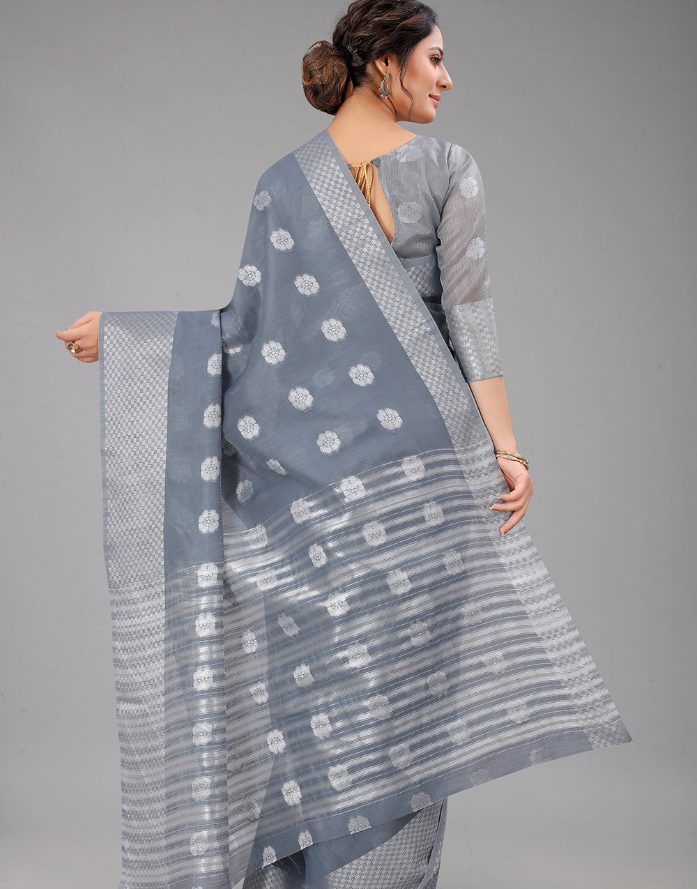 Grey Lien Design Gahana Italian Silk Saree