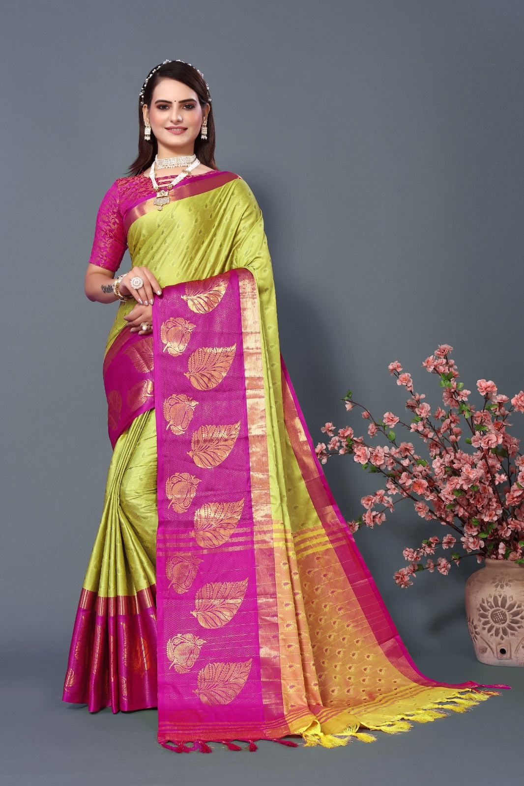 Lemon DarkPink Goldenpatti Design Kanjivaram Silk Saree