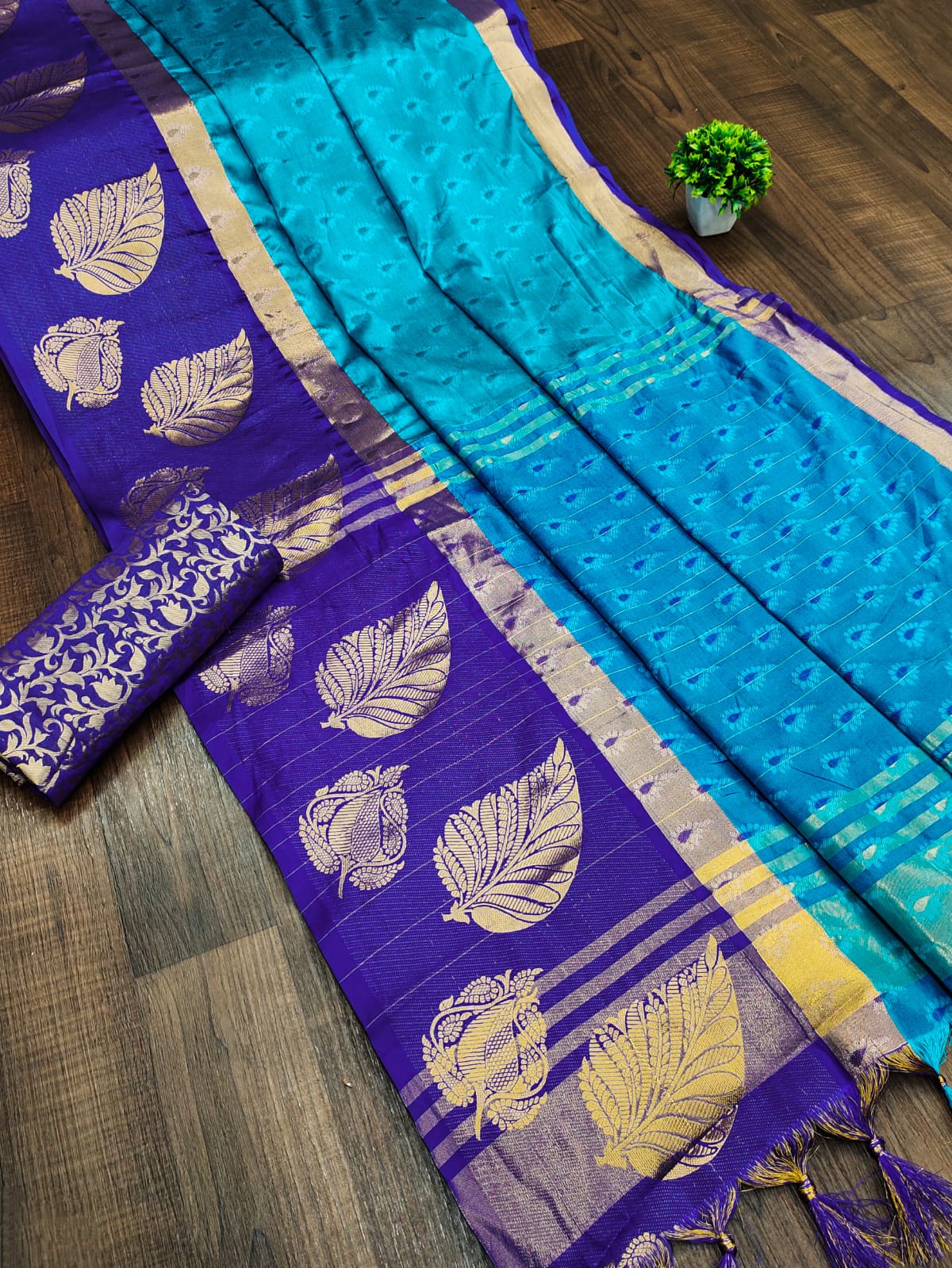 Sky Blue Goldenpatti Design Kanjivaram Silk Saree