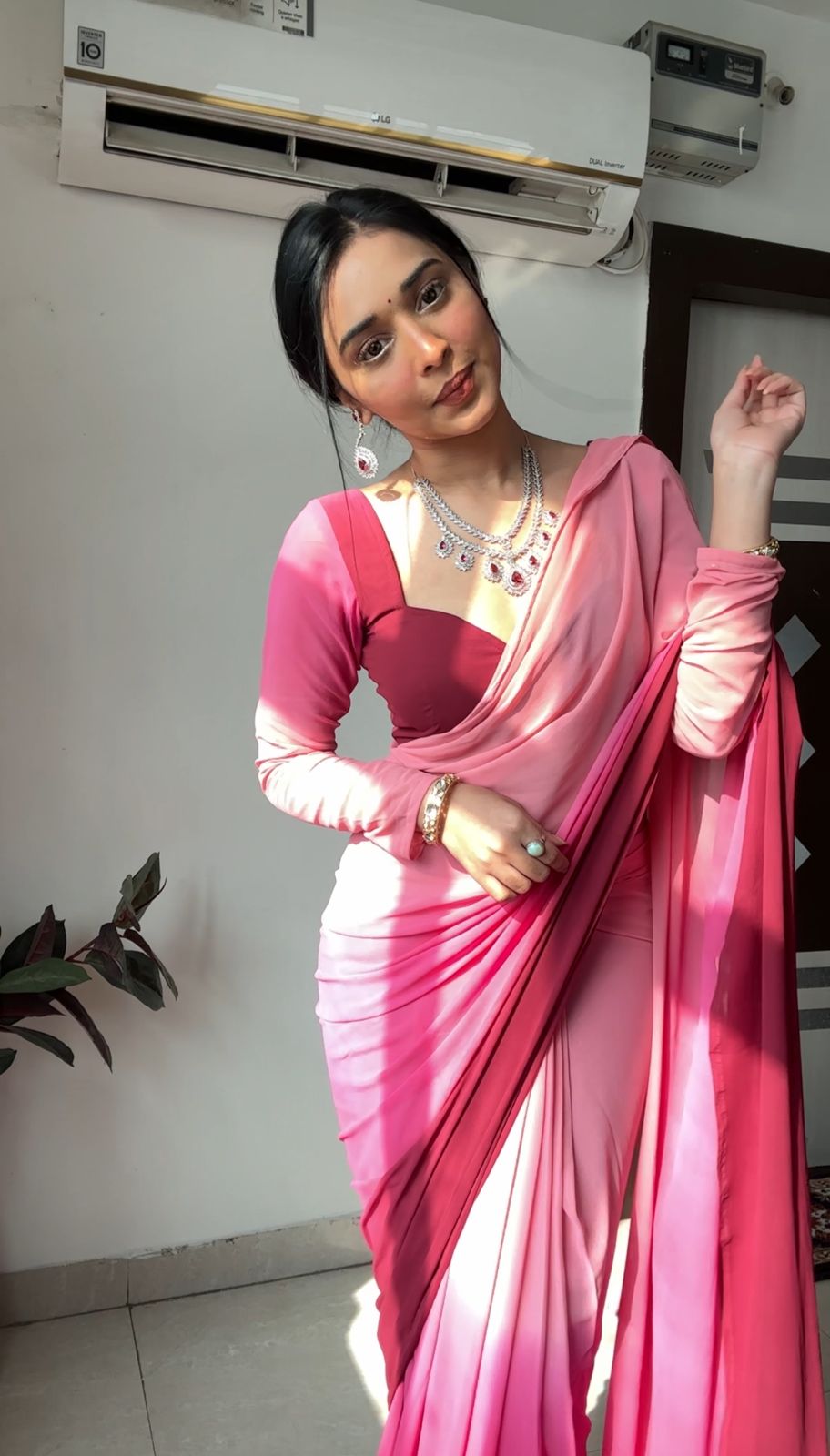 1-Minute Ready To Wear Pink And Maroon Georgette Saree With Unstitched Blouse.