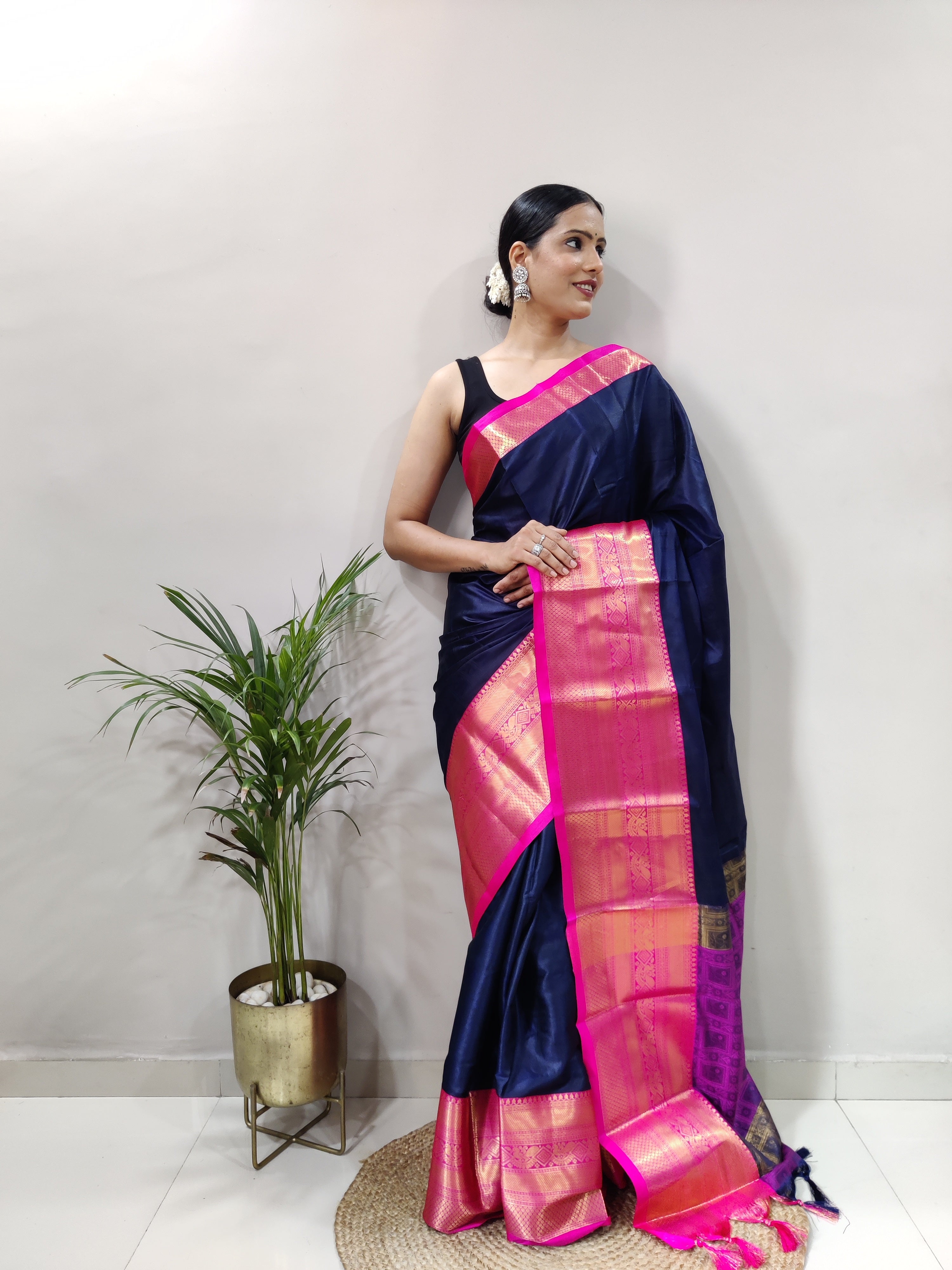 Blue Pink Tapsi  Kanjivaram Silk Saree