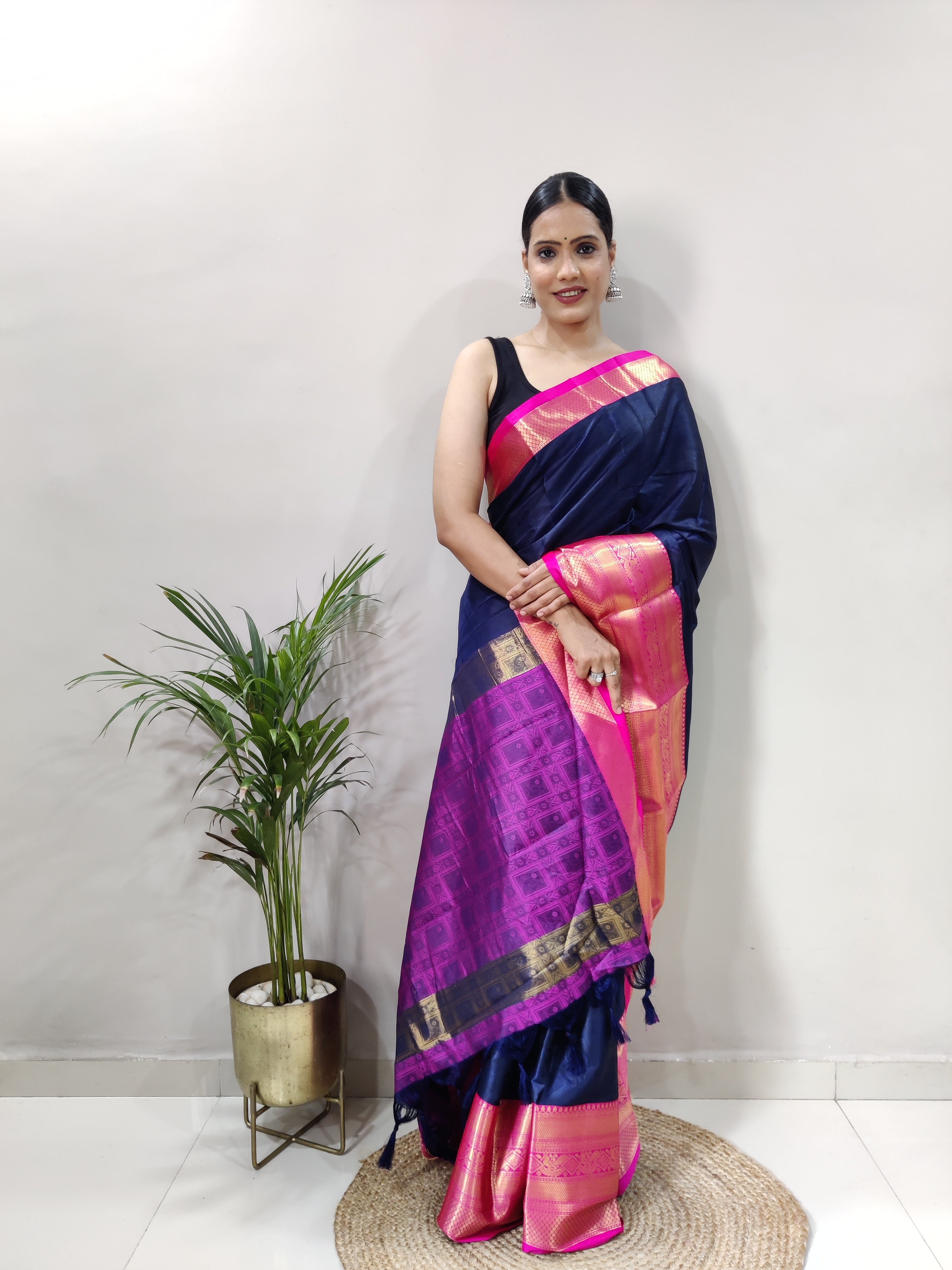 Blue Pink Tapsi  Kanjivaram Silk Saree