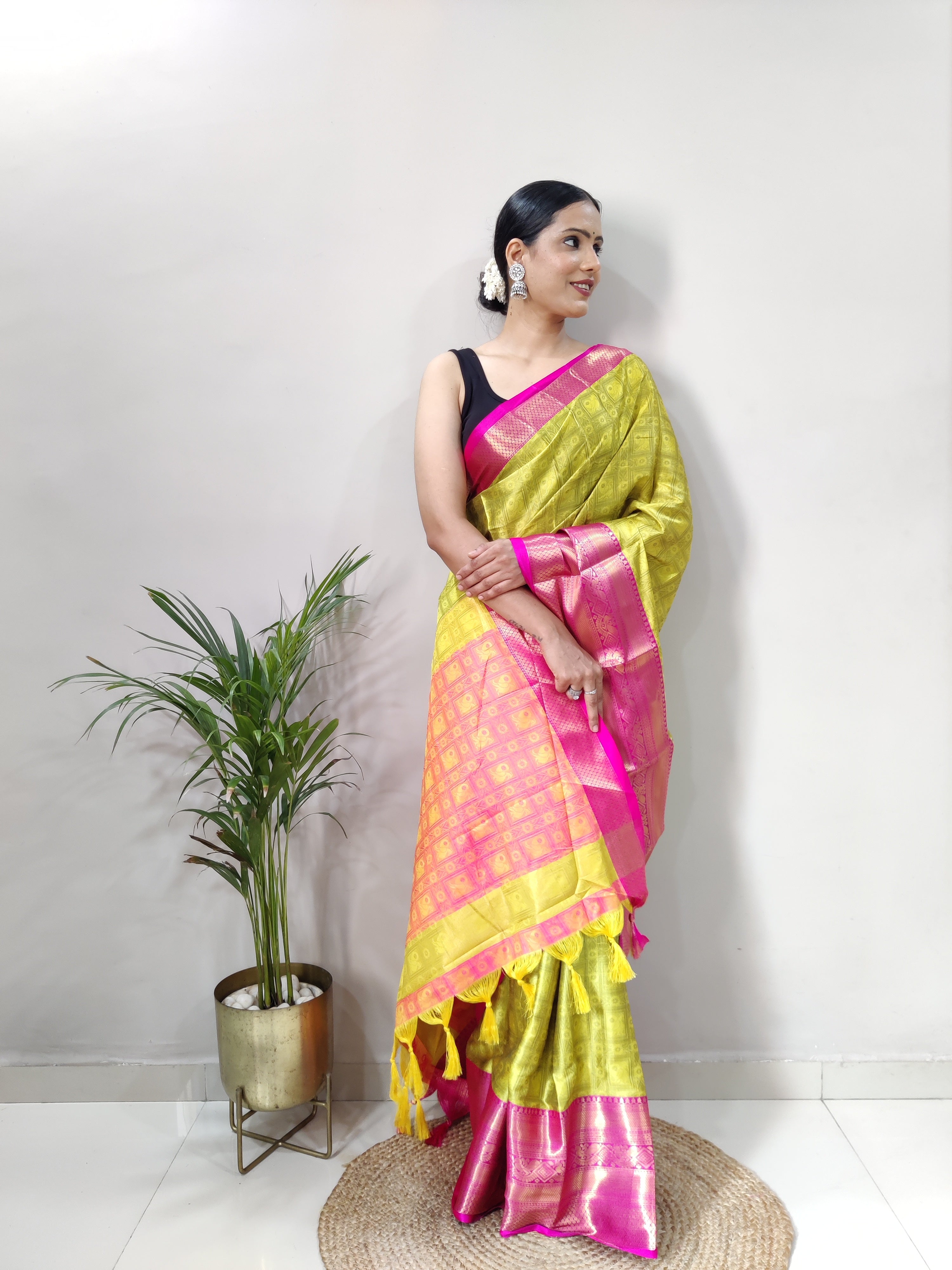 Lemon Pink Tapsi  Kanjivaram Silk Saree