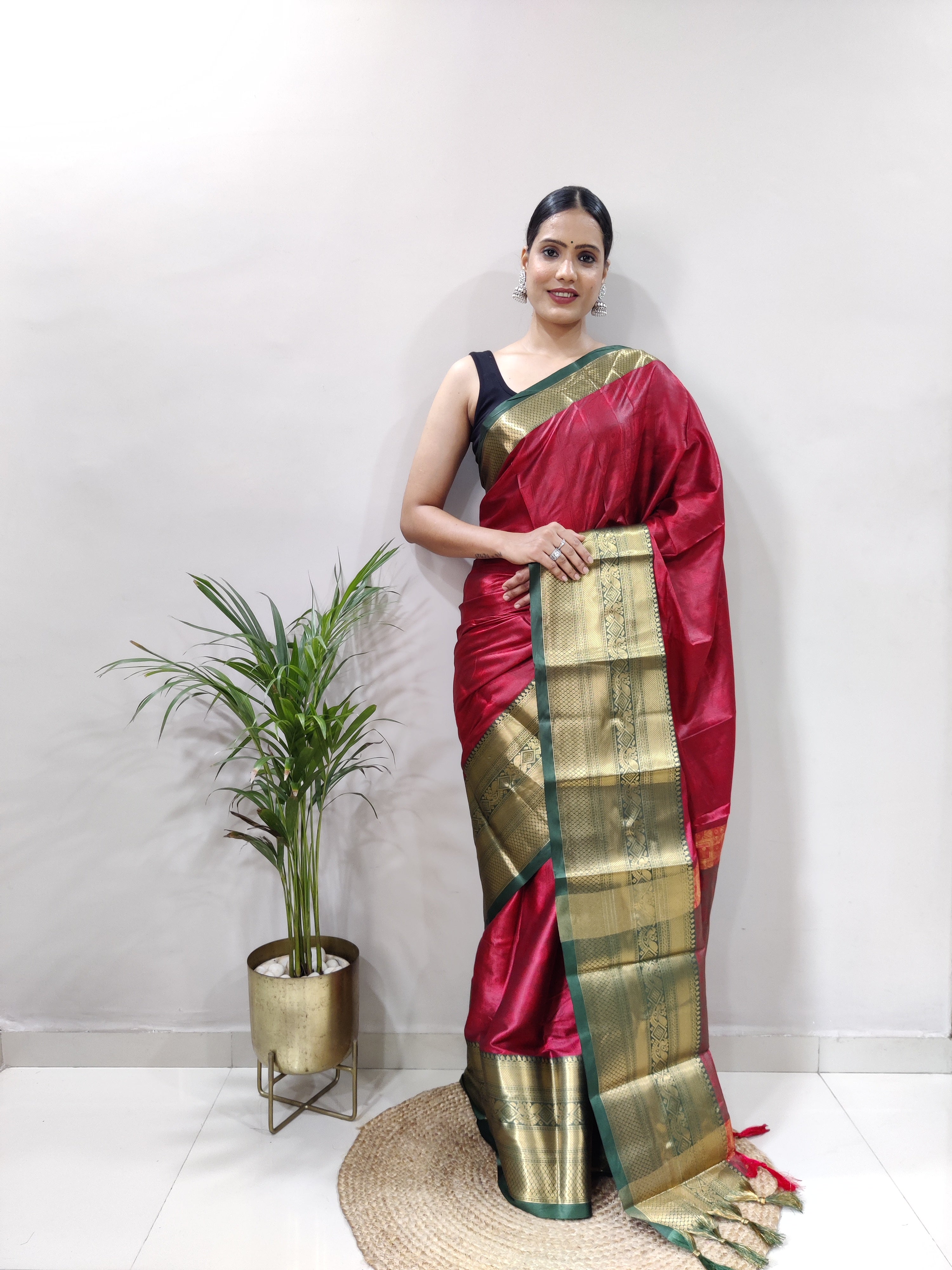 Red Green Tapsi  Kanjivaram Silk Saree