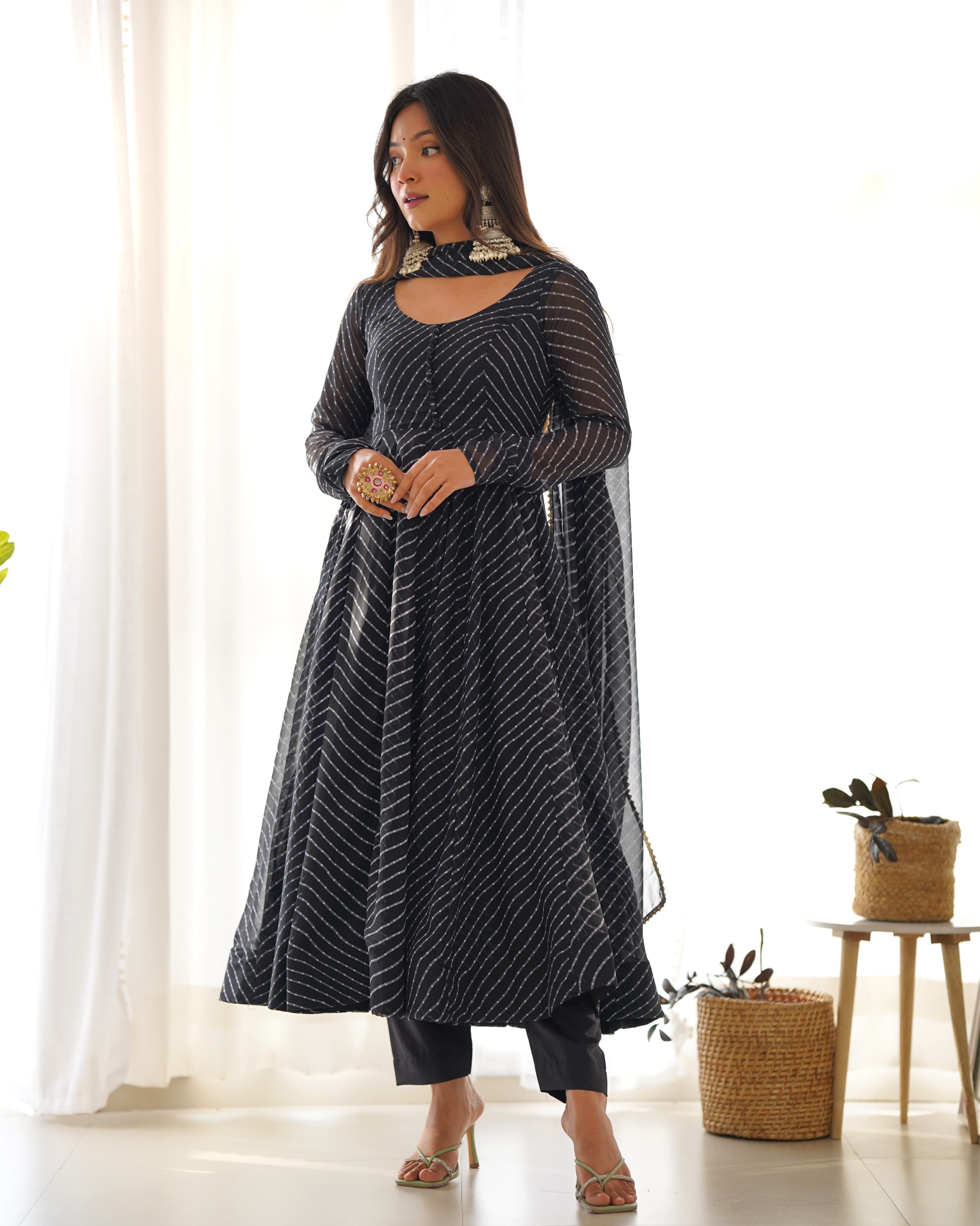 BLACK-Fully Stitched Ready To Wear Pure Soft Fox Georgette Laheriya Print Fabric Fully Flair Anarkali Gown Set.