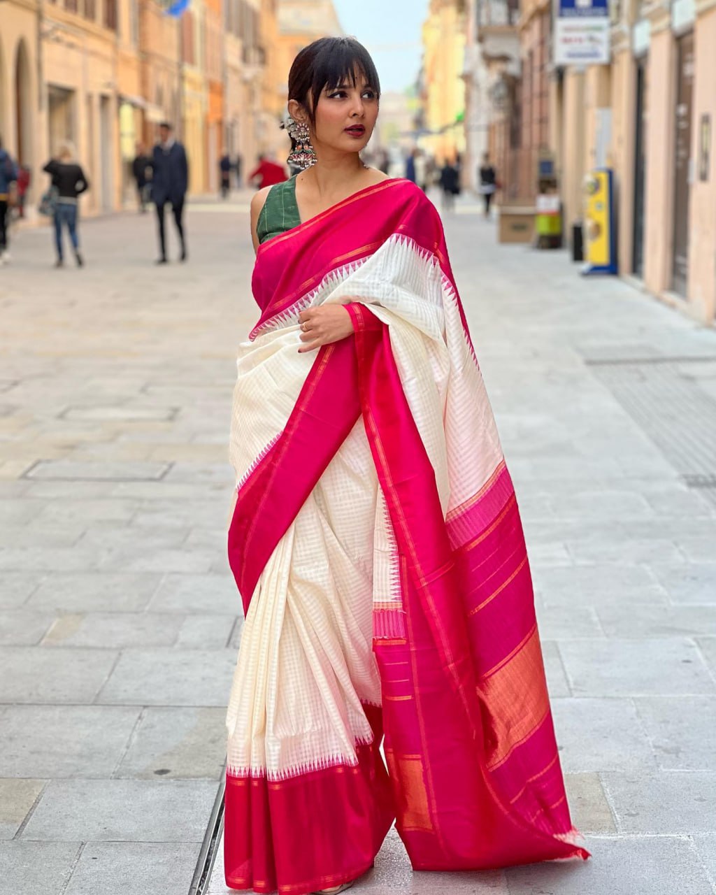 White and Pink Boarder Design Kokila Italian Silk Saree