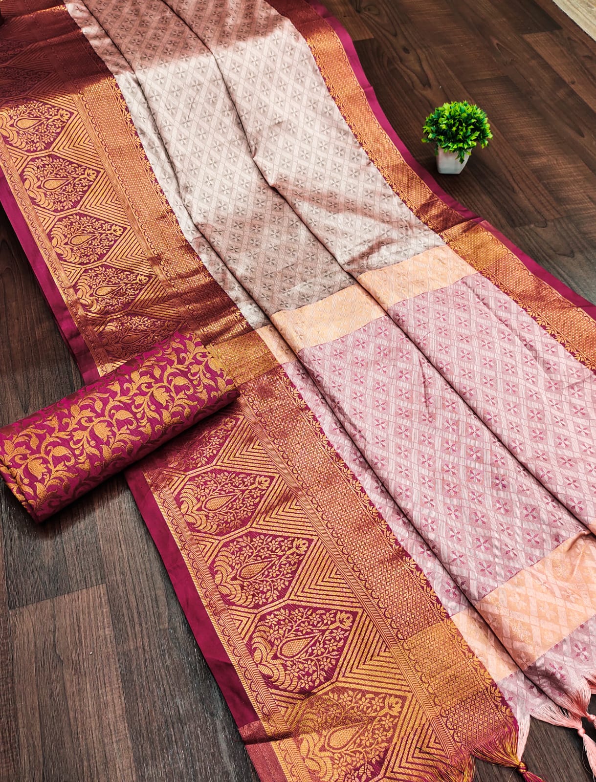 Peach Red Golden Design Marvel Cotton Silk Saree