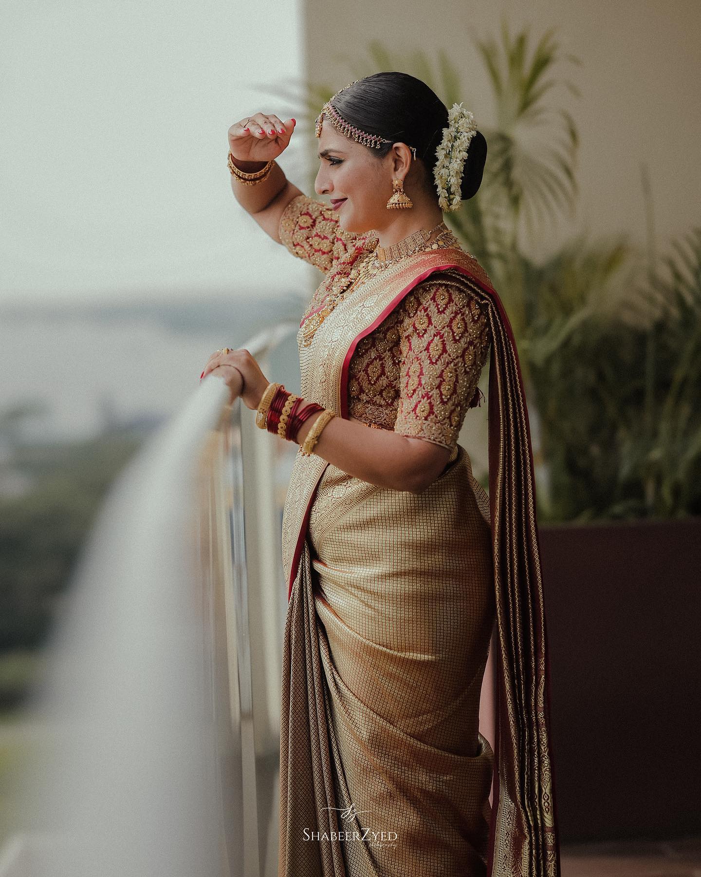 Cream Red  Design Boarder Manjuuba Pure Silk Saree