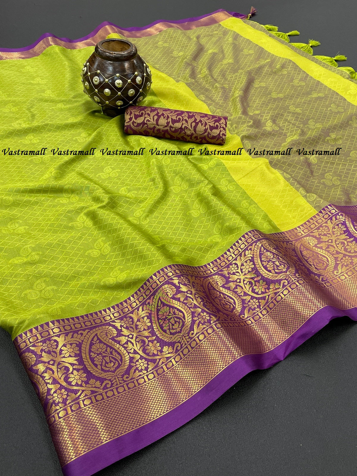 Mehndi Wine Golden Design Nandita Cotton Silk Saree