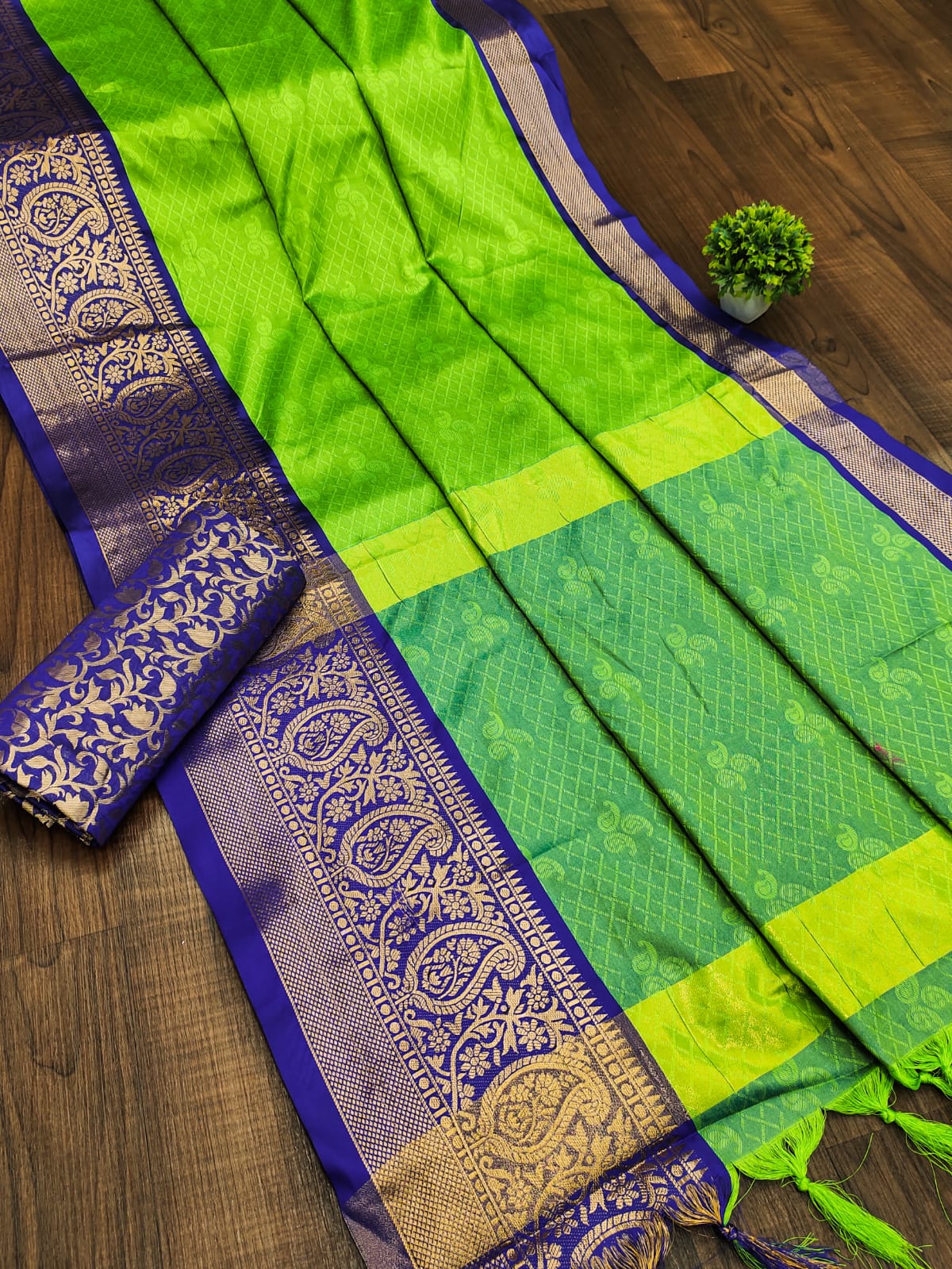 Perrot Blue Golden Design Nandita Cotton Silk Saree