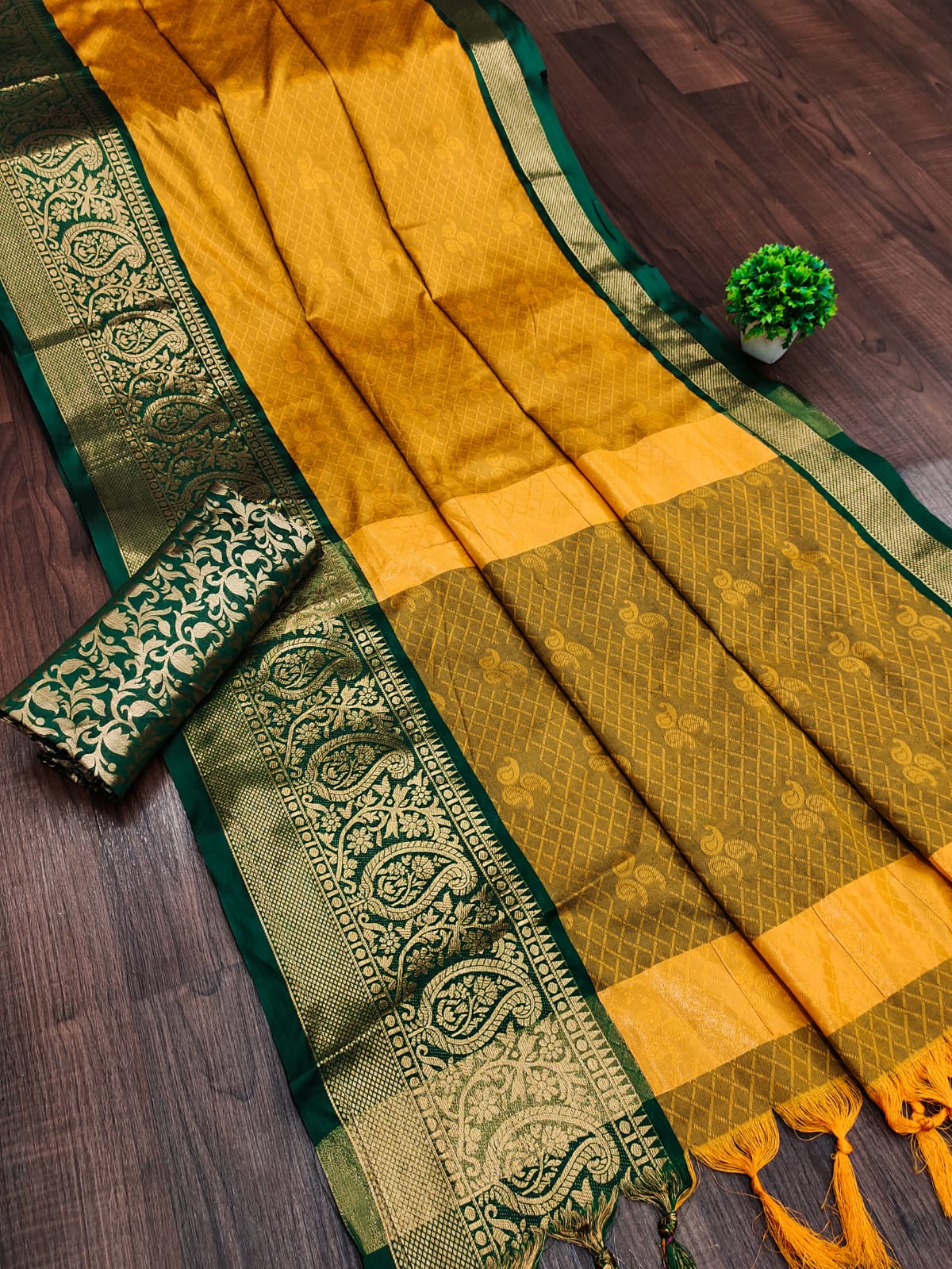 Yellow Green Golden Design Nandita Cotton Silk Saree