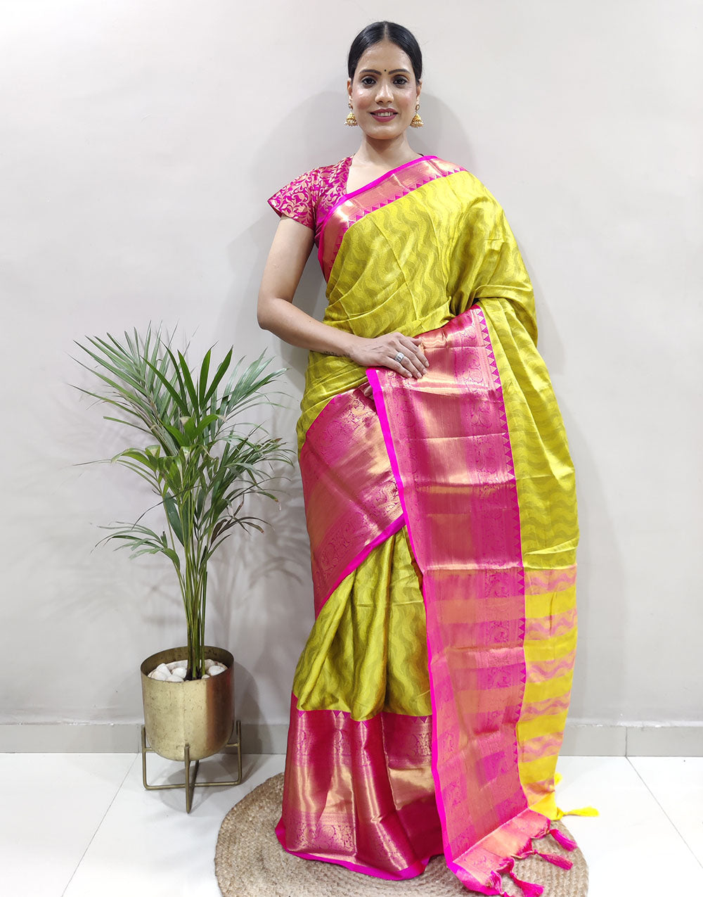 Lemon Pink Golden Design NarayanPet Cotton Silk Saree