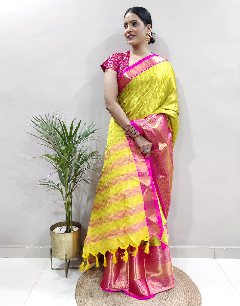 Lemon Pink Golden Design NarayanPet Cotton Silk Saree