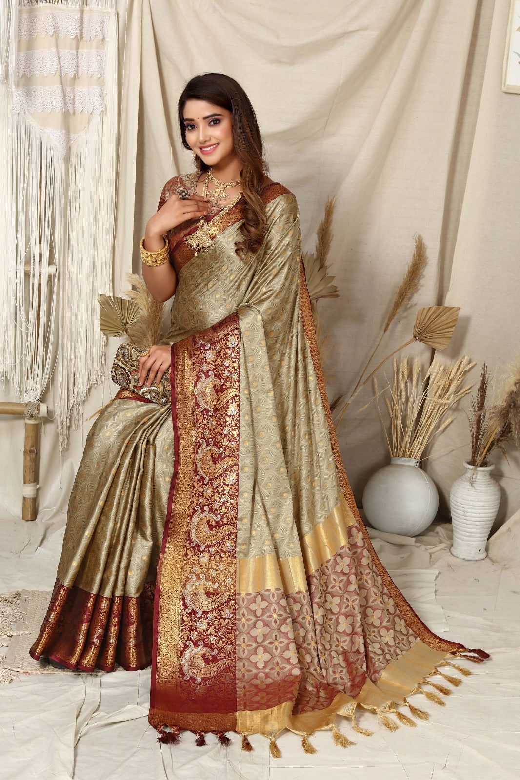 Chiku and Brown Nayra Kanjivaram Silk Saree