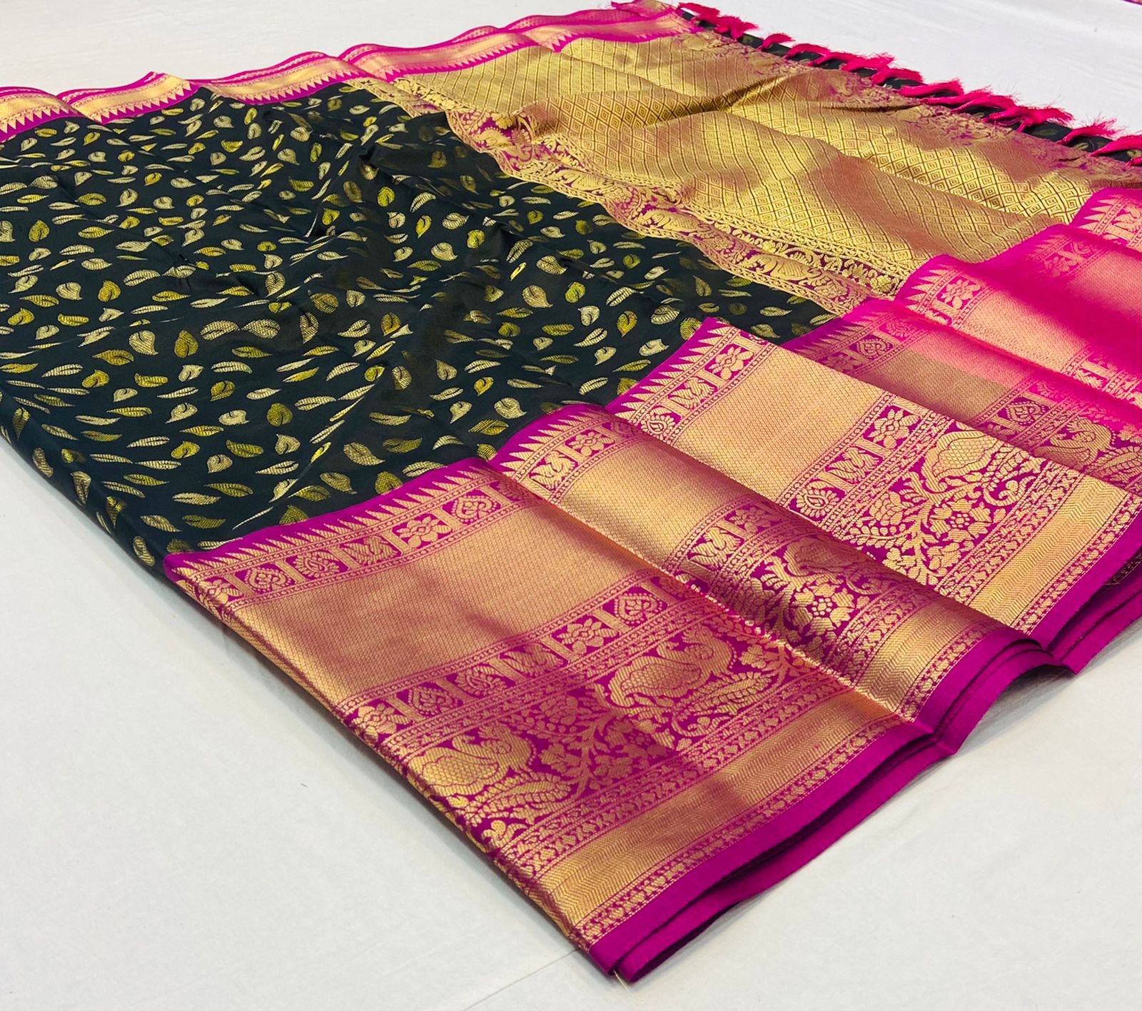 Green and Pink NX Kanjivaram Silk Saree