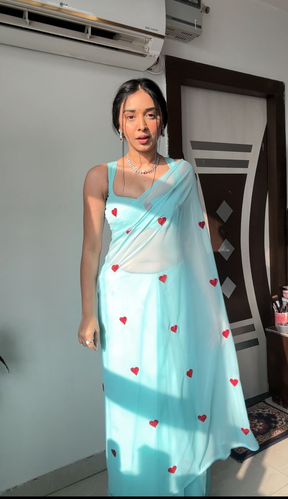 1-Minute Ready To Wear Sky Georgette Saree With Unstitched Blouse.