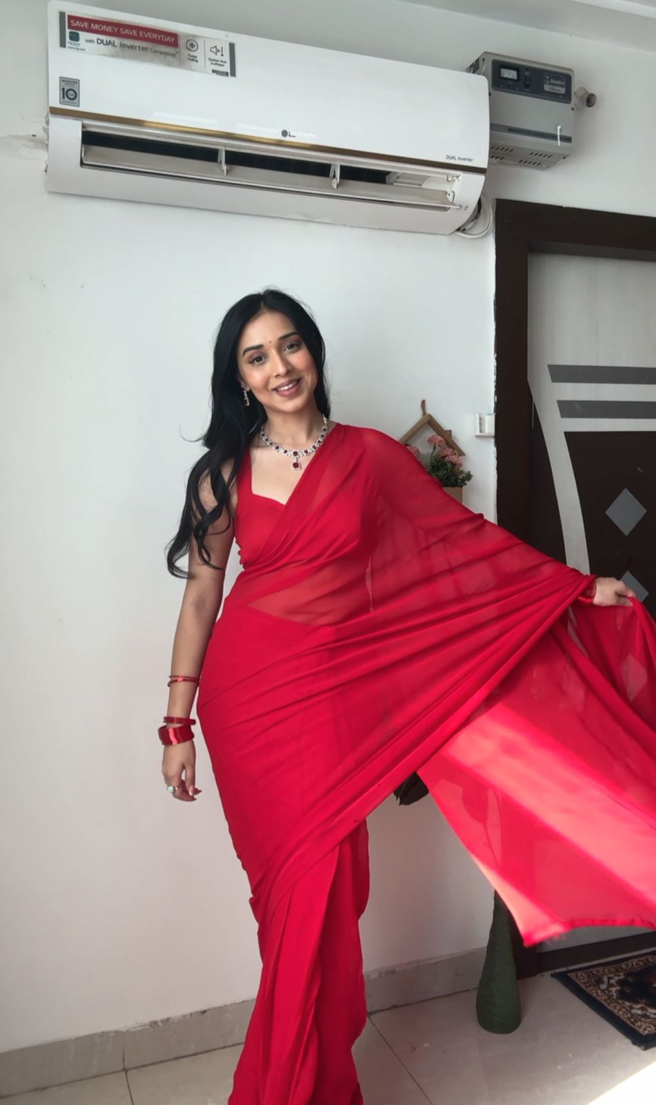 1-Minute Ready To Wear Plain Red Saree With Unstitched Blouse.